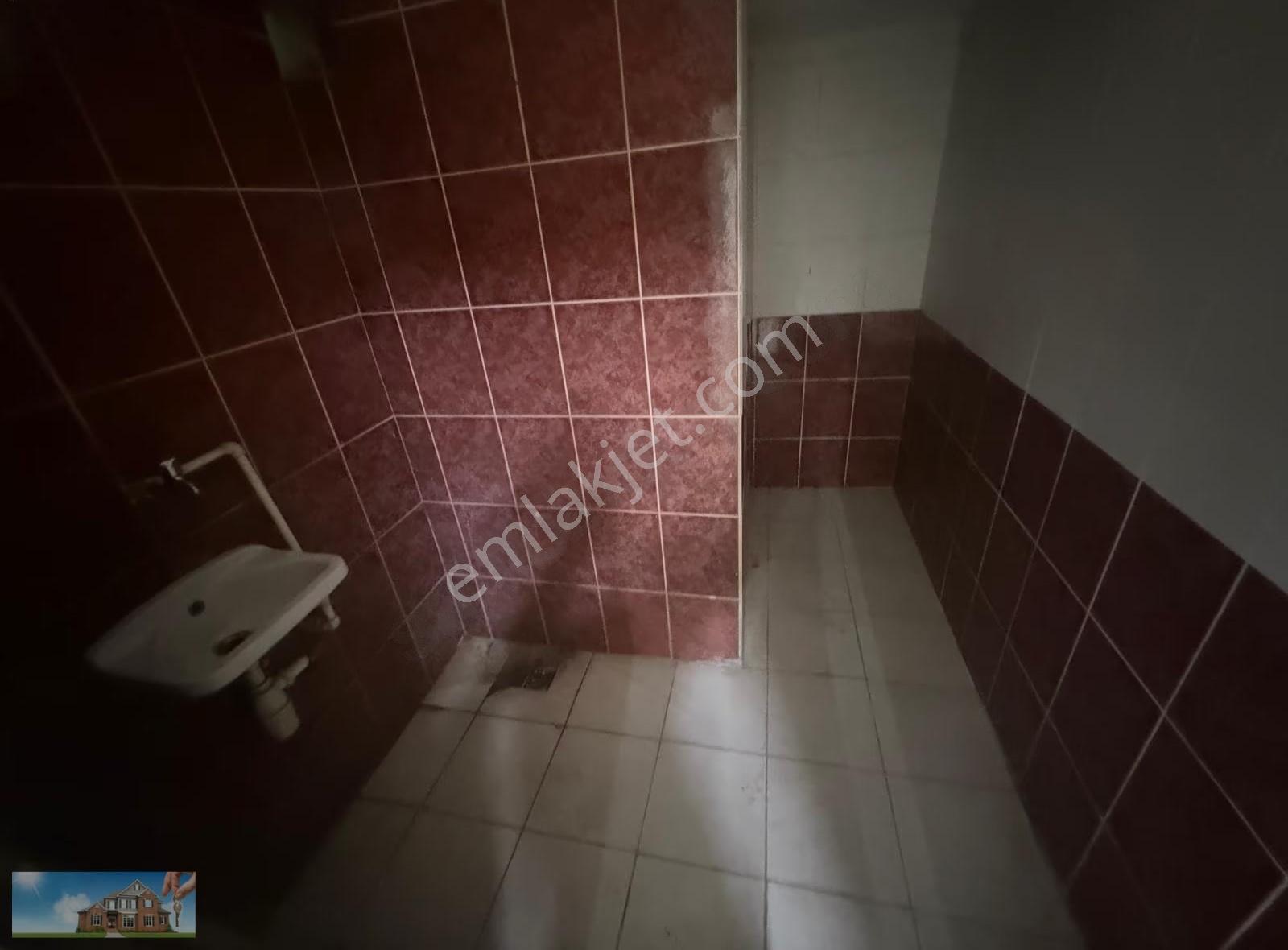Avcılar Gümüşpala'da E-5'e 30m, 430m² Çift Katlı Dükkan - Görsel 16