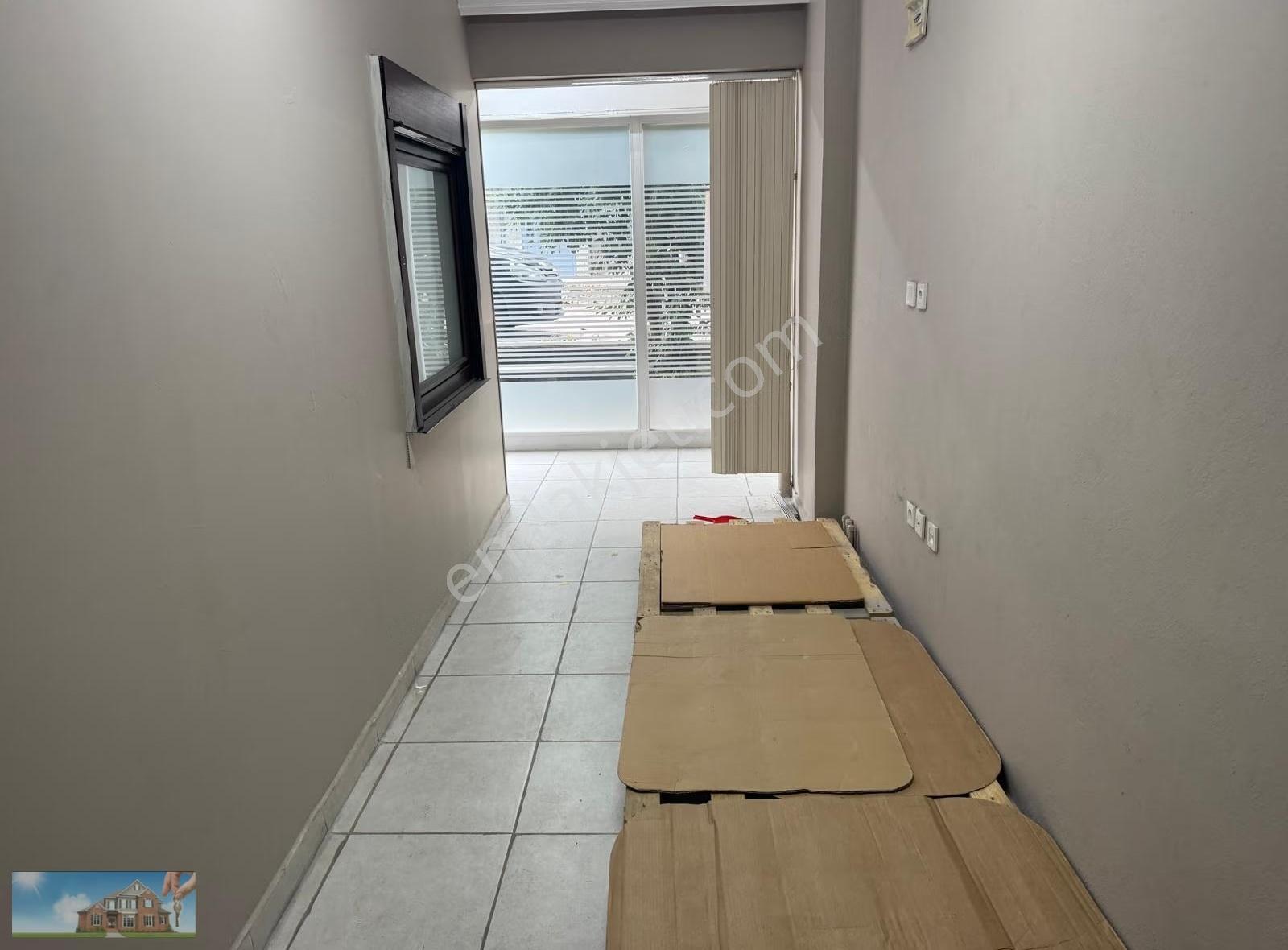 Avcılar Gümüşpala'da E-5'e 30m, 430m² Çift Katlı Dükkan - Görsel 29