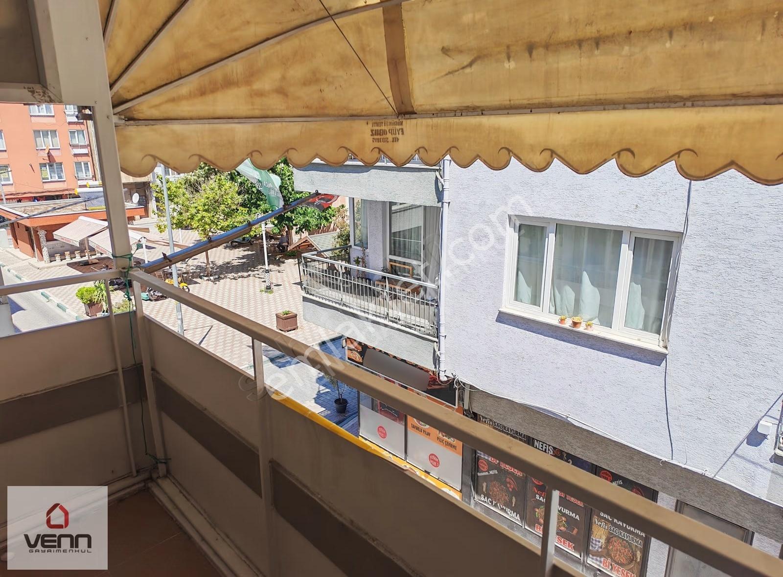 Gemlik Balıkpazarı Mahallesi Merkezi Konumda Kiralık 2+1 Daire - Görsel 3