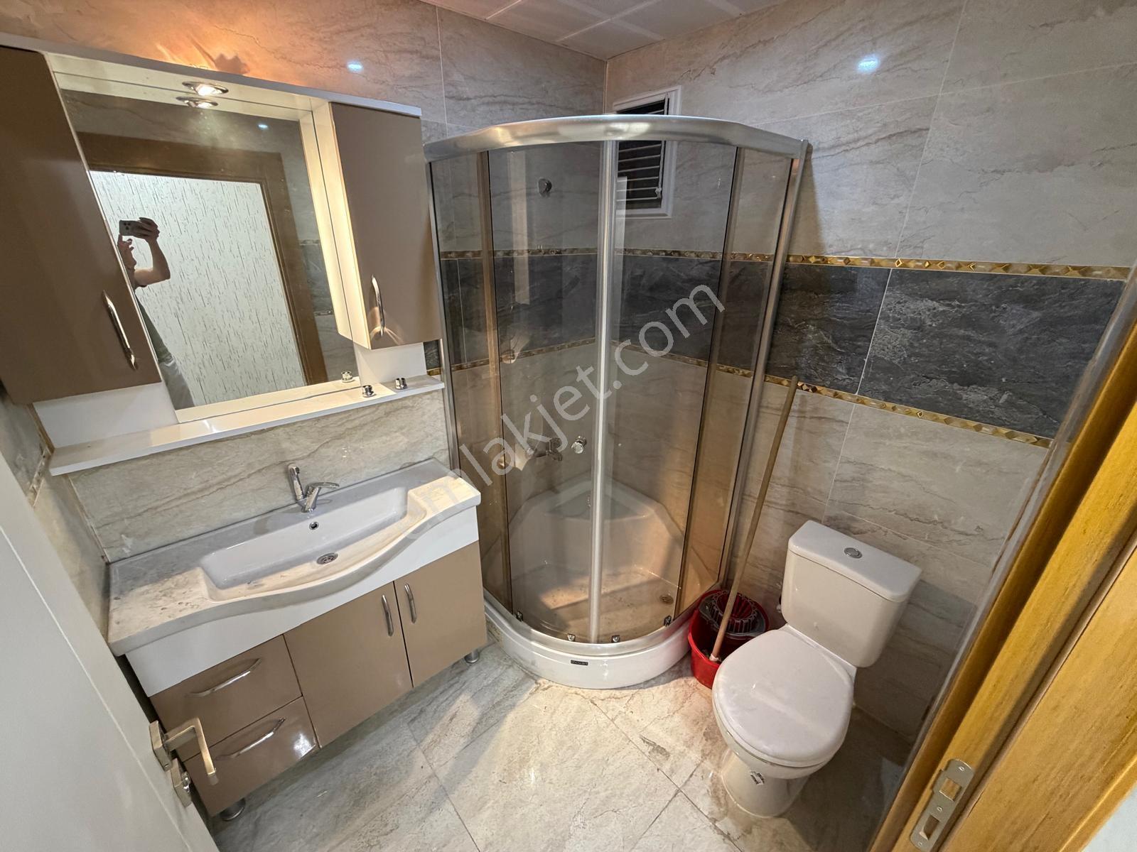 Başkent Caddesinde Yeni Bina Ara Katta Full Yapılı 3+1 - Görsel 28