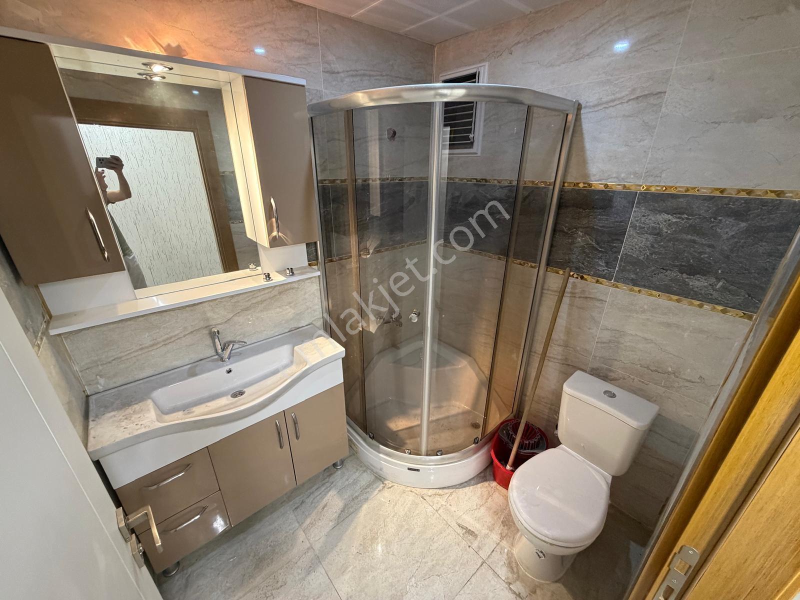 Başkent Caddesinde Yeni Bina Ara Katta Full Yapılı 3+1 - Görsel 27