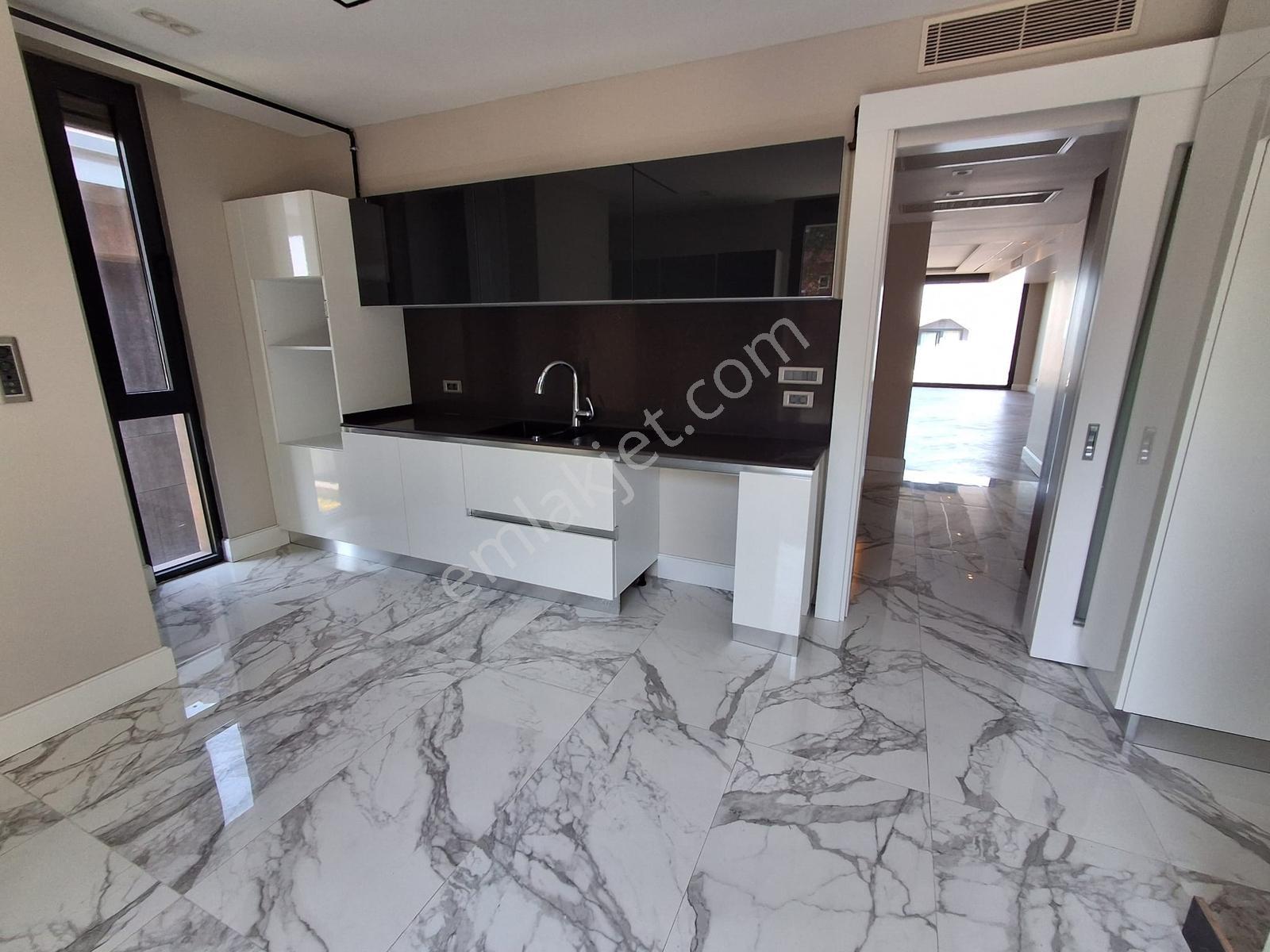 Tarabya'da Yeni Sitede Kiralık Lüks Dubleks - Görsel 11
