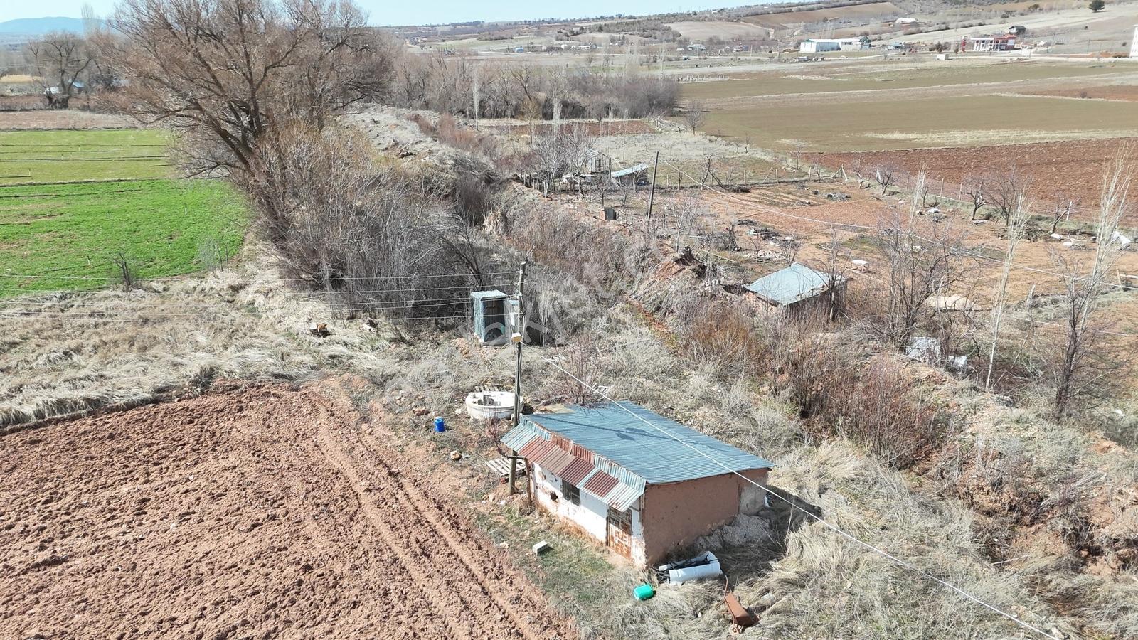 Mustafa Kara'dan Derbent Merkzde Elk Su Hazır Yola Cephe Parsel - Görsel 19