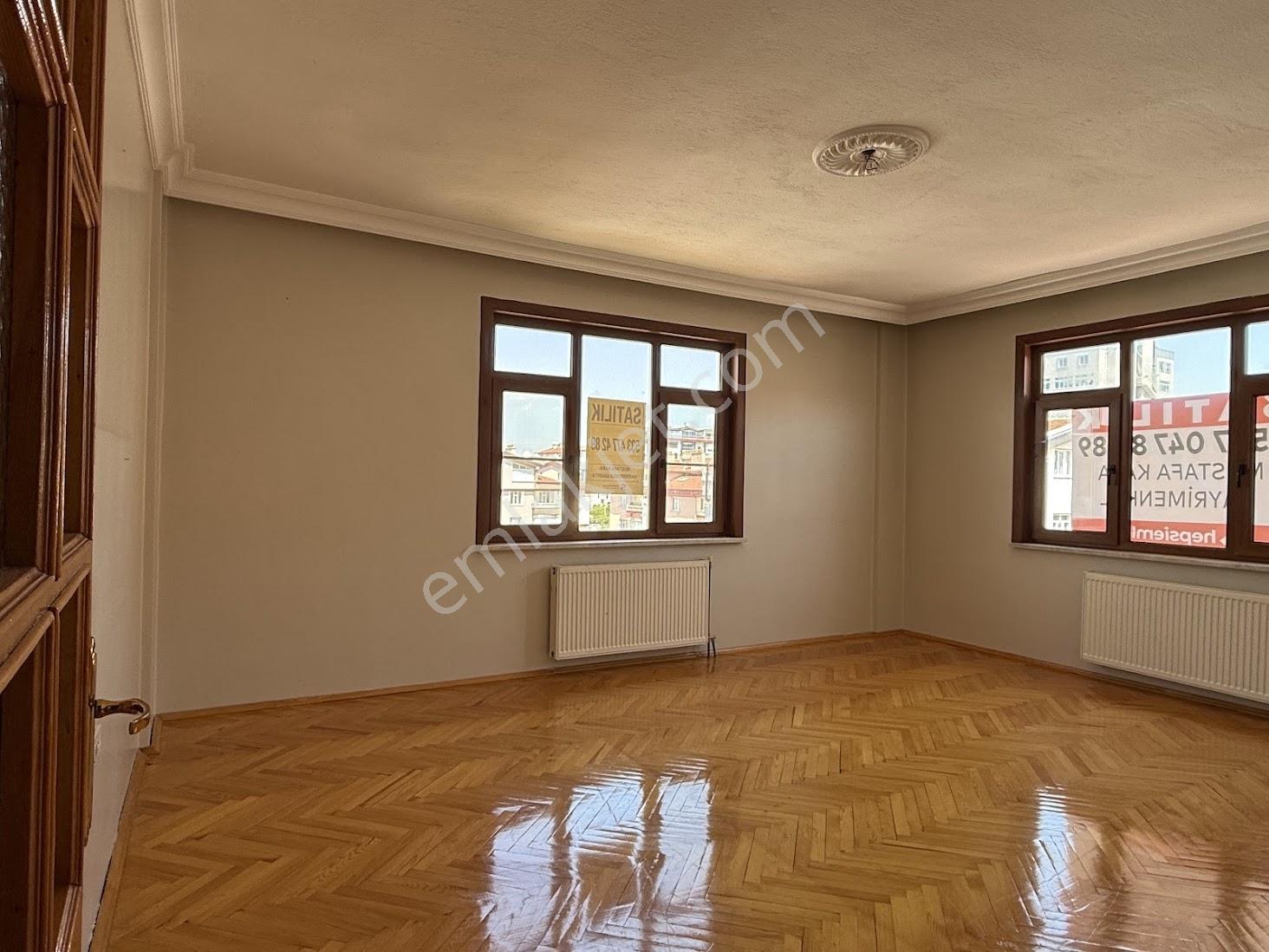 Mustafa Kara'dan Erkam Sitelerinde Satılık 5+1 Dubleks Daire - Görsel 30
