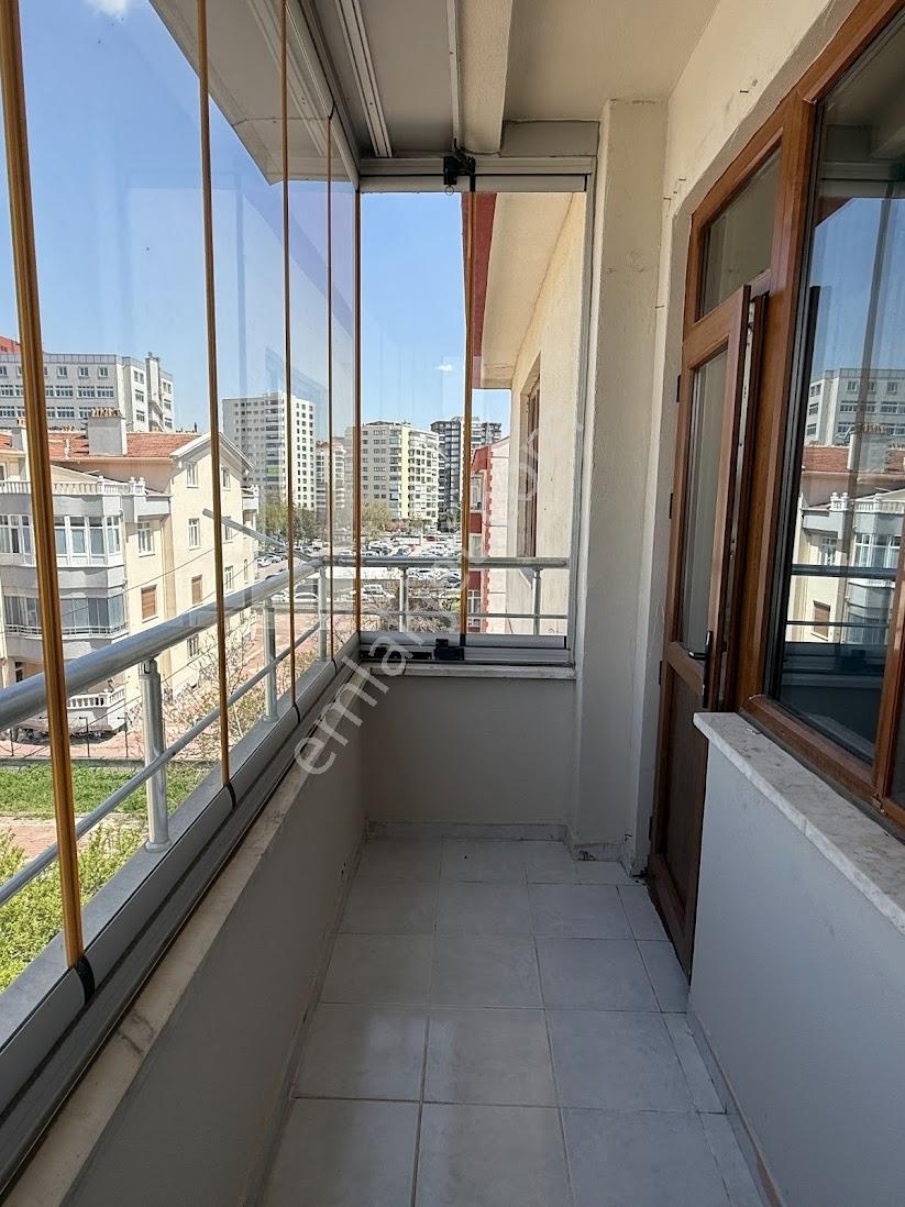 Mustafa Kara'dan Erkam Sitelerinde Satılık 5+1 Dubleks Daire - Görsel 32