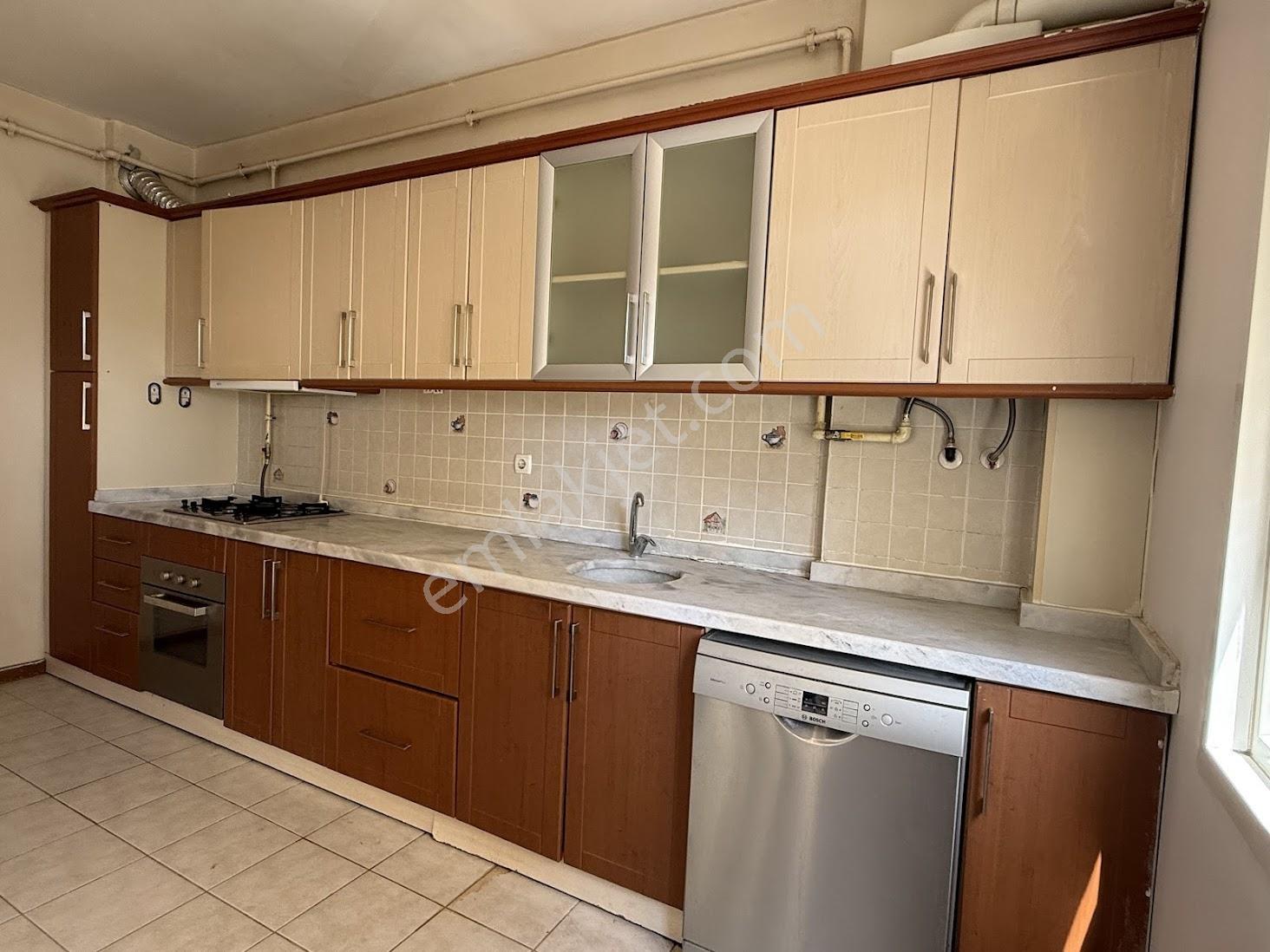 Mustafa Kara'dan Yenikent Kardelen Konutlarnda Kiralık 4+1 Daire - Görsel 25