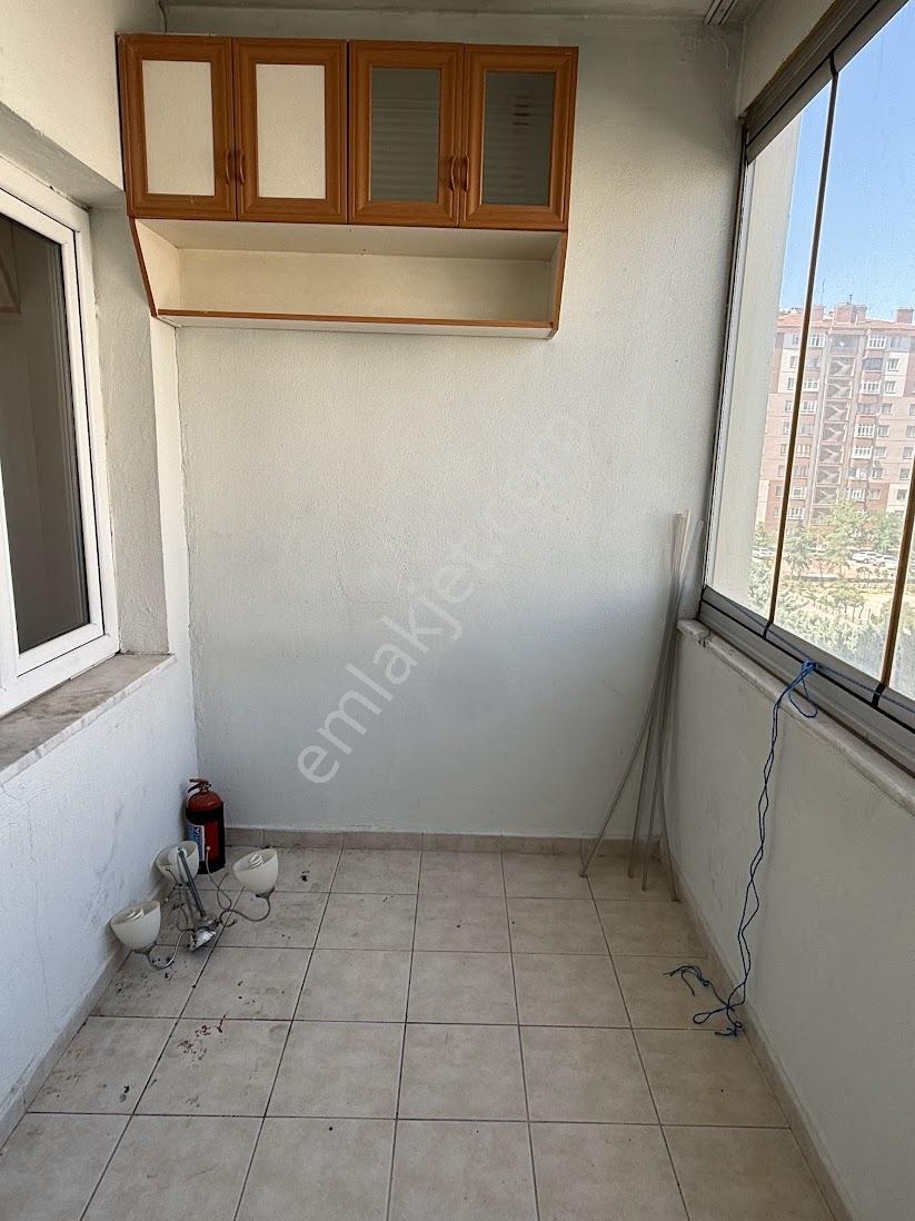 Mustafa Kara'dan Yenikent Kardelen Konutlarnda Kiralık 4+1 Daire - Görsel 17