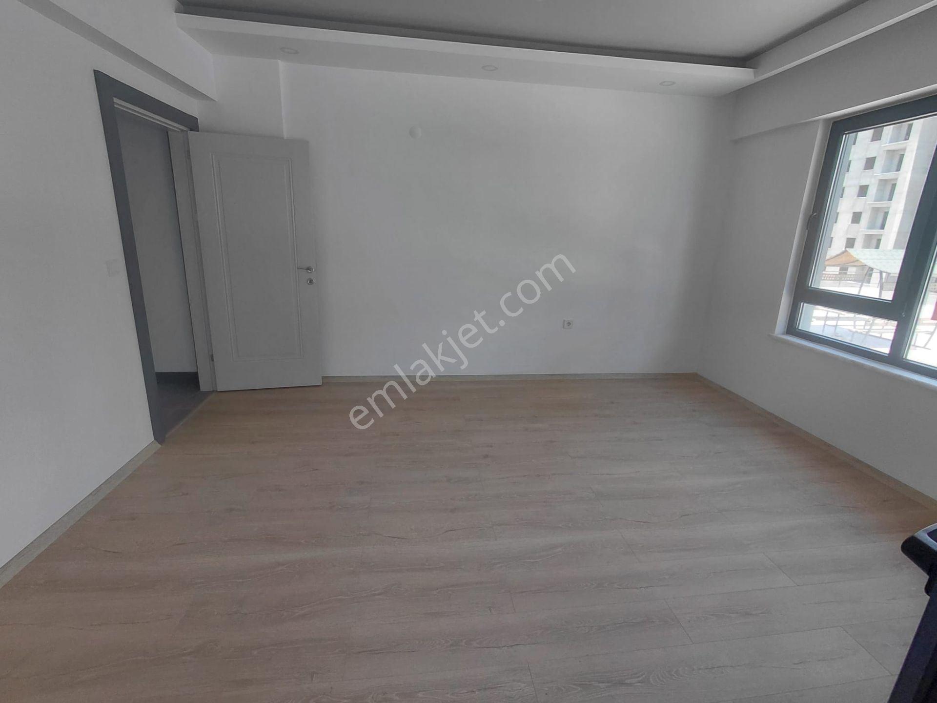 Isparta Merkez Muzaffer Türkeş Mahallesi'nde Söyleyiciler Venüs Sitesi'nde Satılık 3+1 Daire - Görsel 9