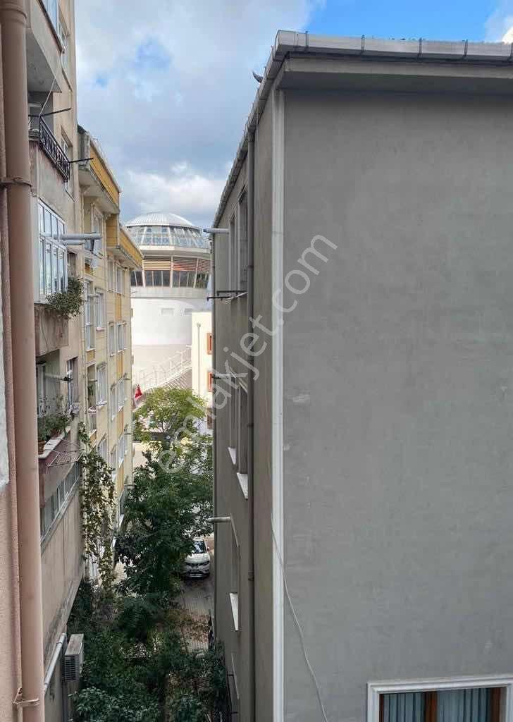Çağlayan'da Merkezi Konumda, Metro Yakını Satılık 2+1 Daire - Görsel 12