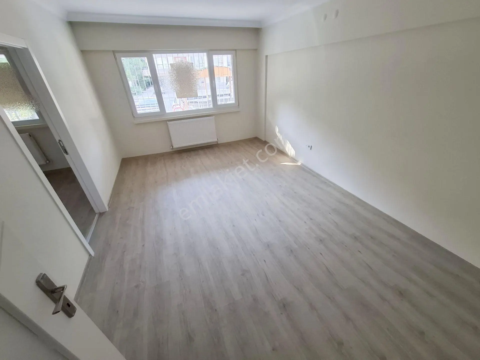 İncirli Merkezde 2+1 Ful Yapılı Düz Giriş Altında Daire Var - Görsel 5