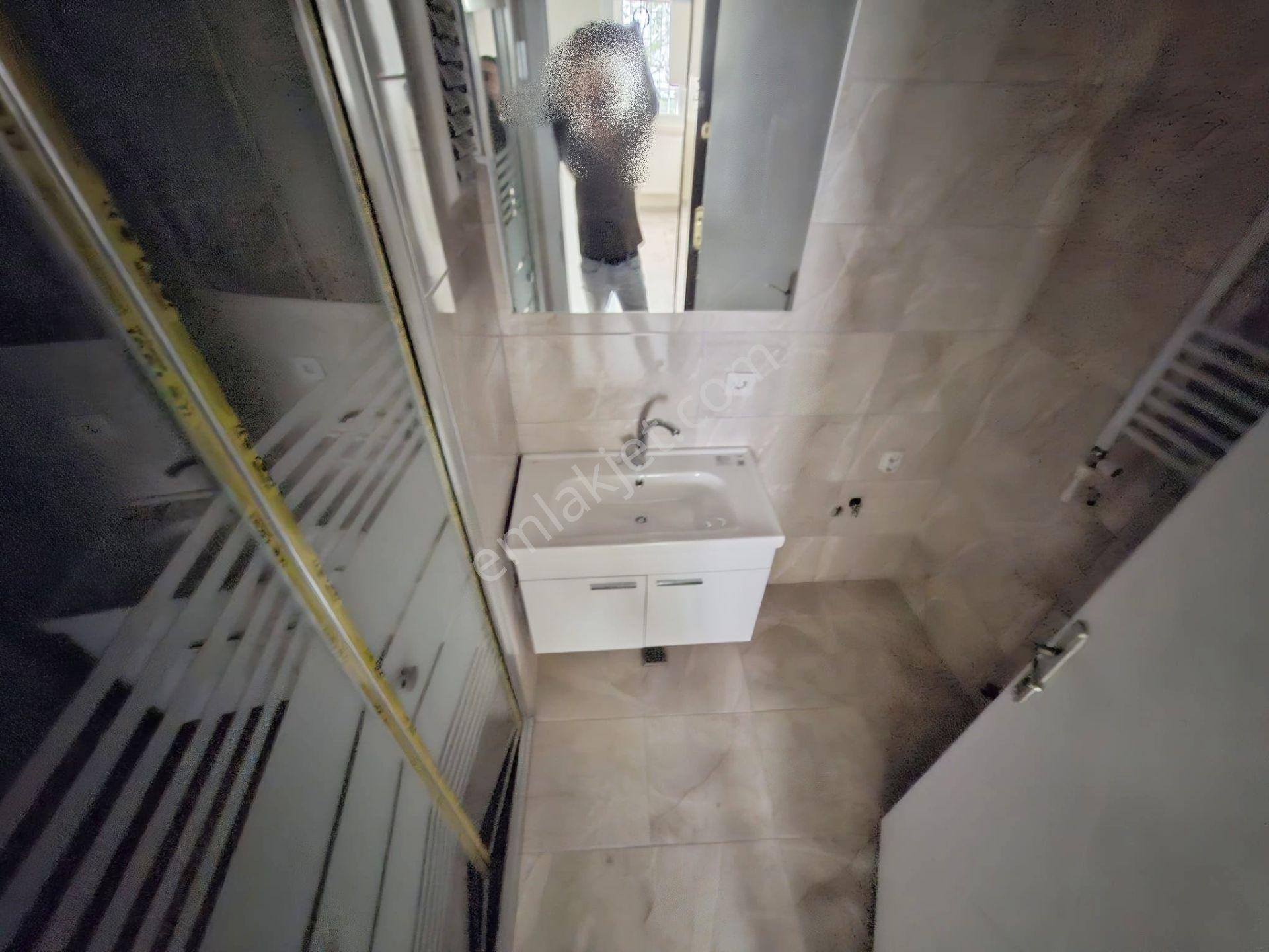 İncirli Merkezde 2+1 Ful Yapılı Düz Giriş Altında Daire Var - Görsel 21