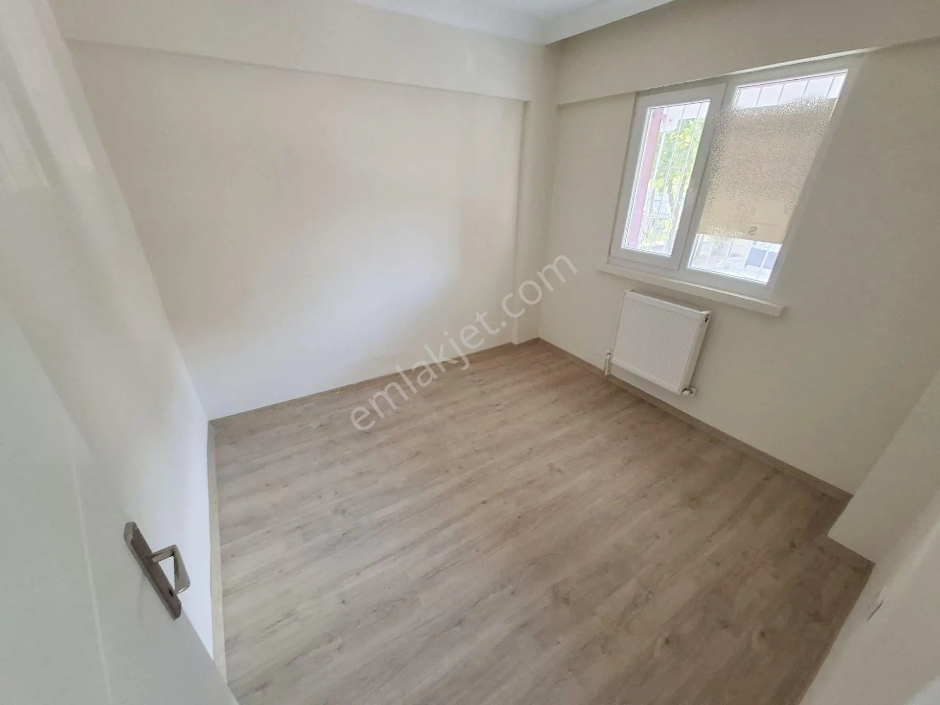 İncirli Merkezde 2+1 Ful Yapılı Düz Giriş Altında Daire Var - Görsel 13