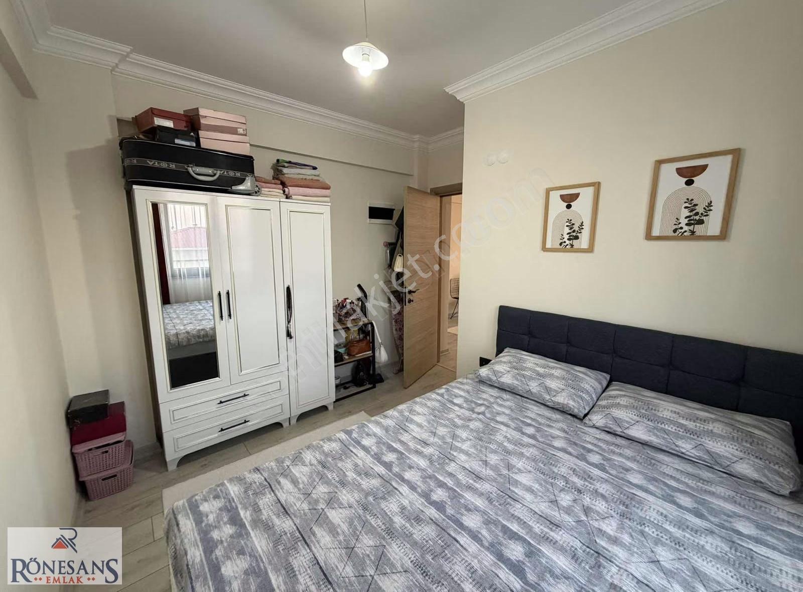 Rönesans Emlaktan Ful Eşyalı Ulaşıma Yakın Kiralık 1+1 Daire - Görsel 13