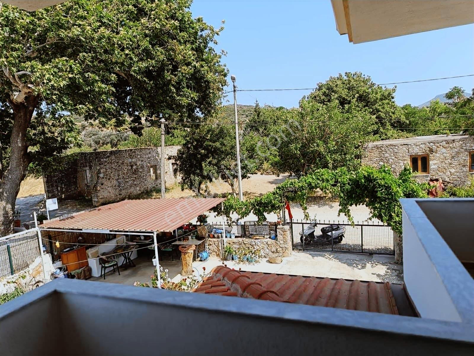 Datça Karaköy'de Kiralık 2+ 1 Üst Kat Daire - Görsel 11