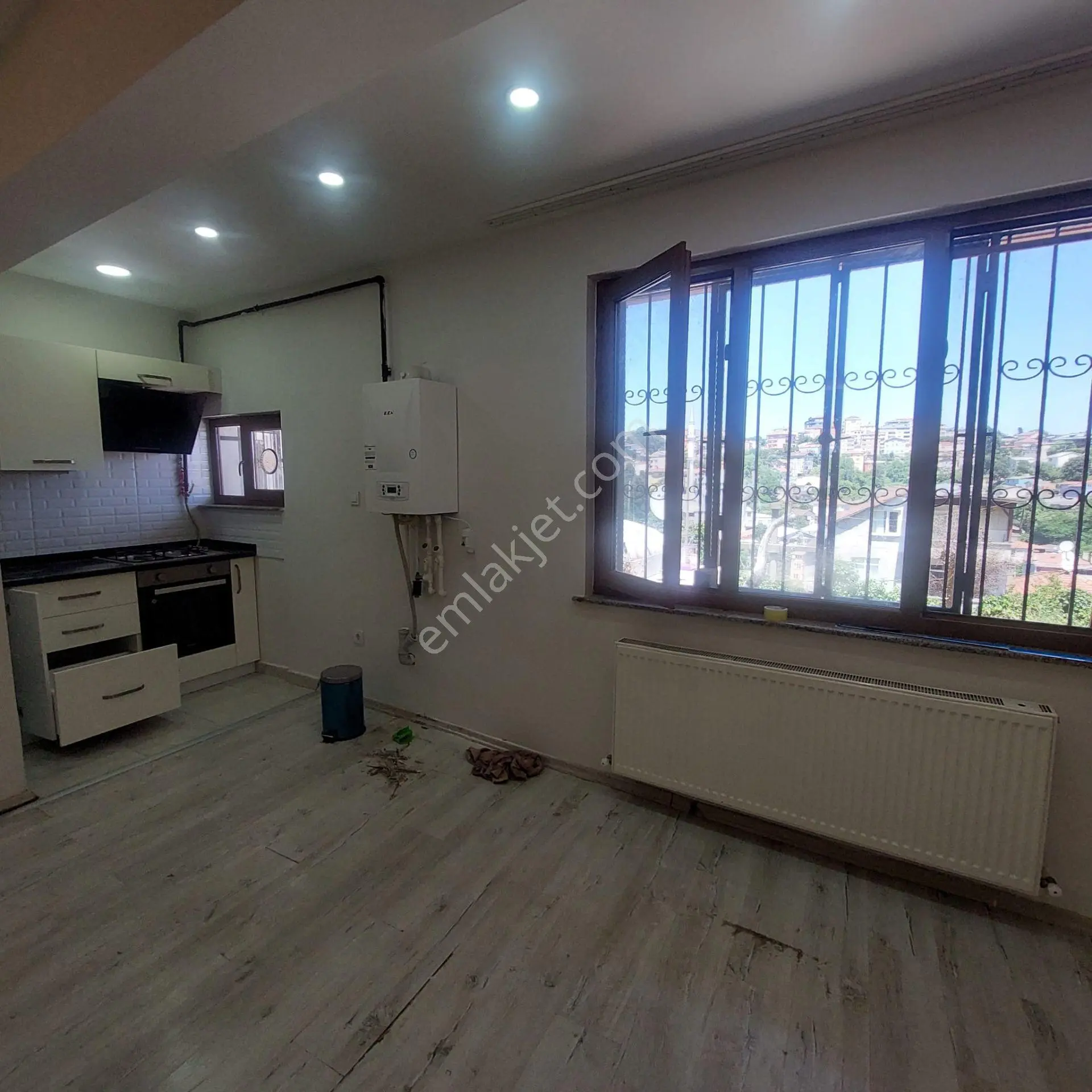 Tarabya'da Doğa İçinde 2+1 Satılık 880m2 Bahçeli Müstakil Ev - Görsel 20