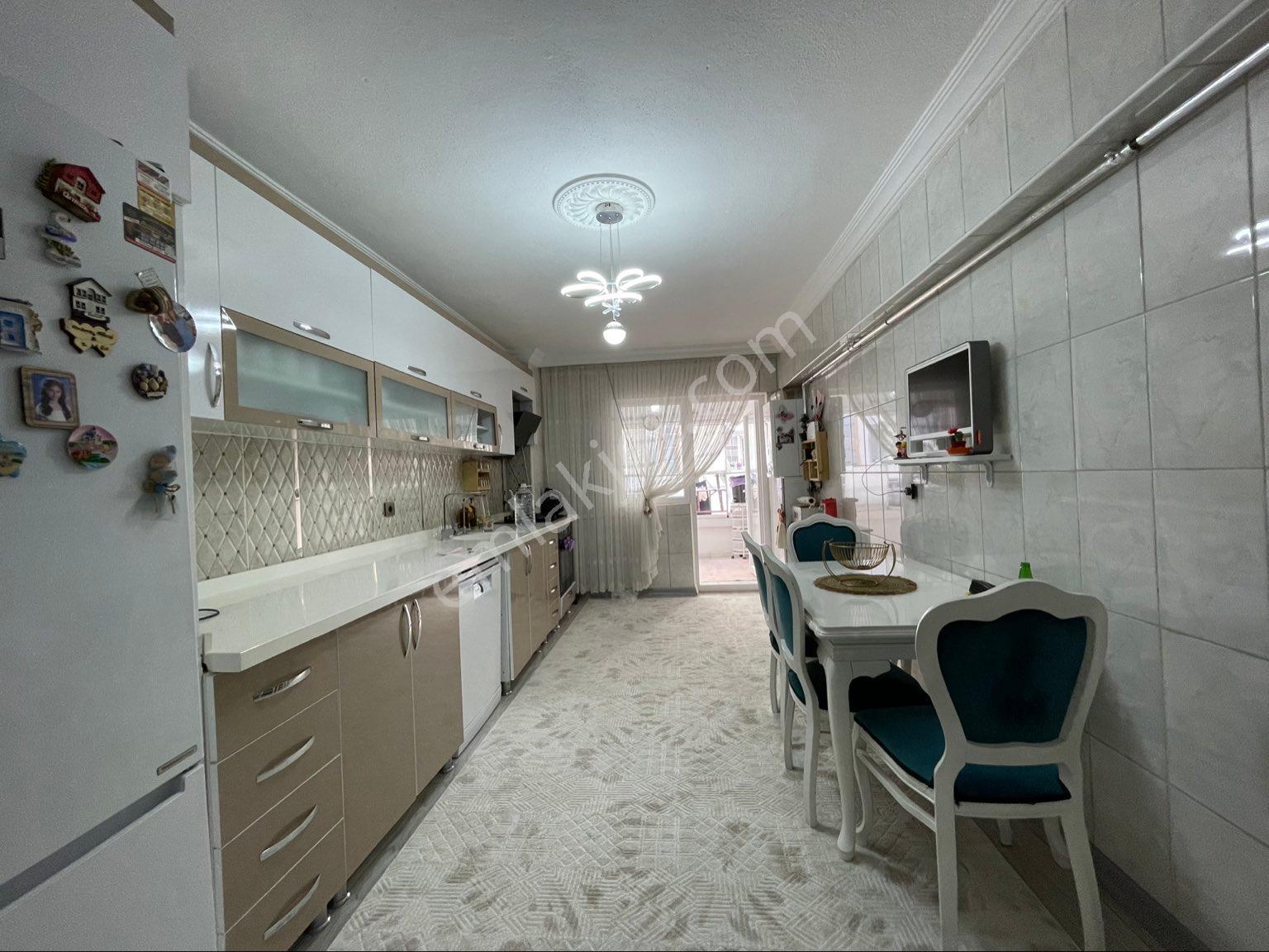 Prestij Den 140 M2 3+1 Full Yapılı Ara Kat Daire - Görsel 2