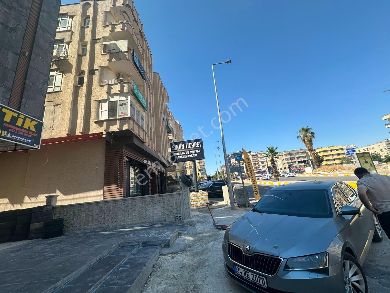 Akev Gayrimenkul'den Adliye Civarı Sıfır Lüks 2+1 Ofis - Görsel 2