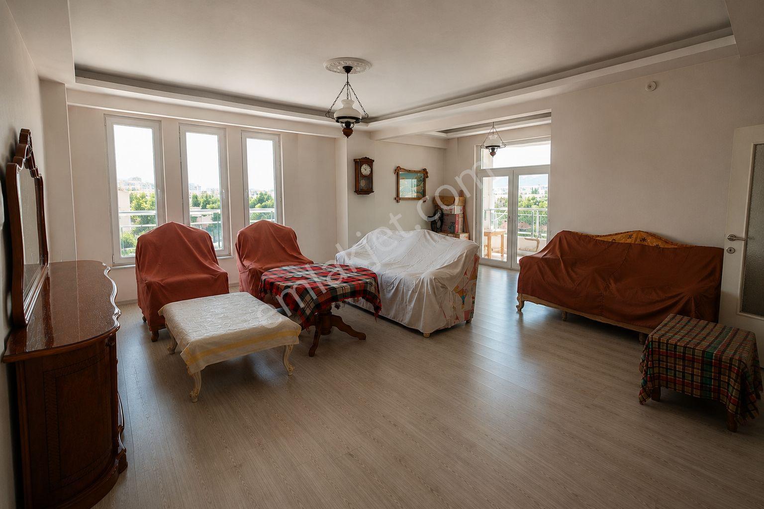 Masrafsız & Ful Yapılı 170m² Geniş Daire - Görsel 3