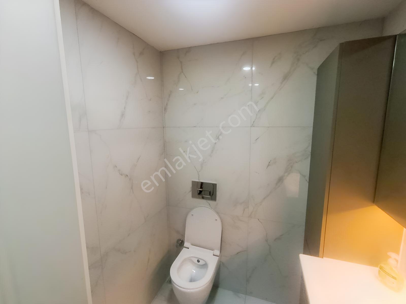 Selçuk 14 Mayıs Mahallesi'nde Satılık Lüx 3+1 Daire - Görsel 17