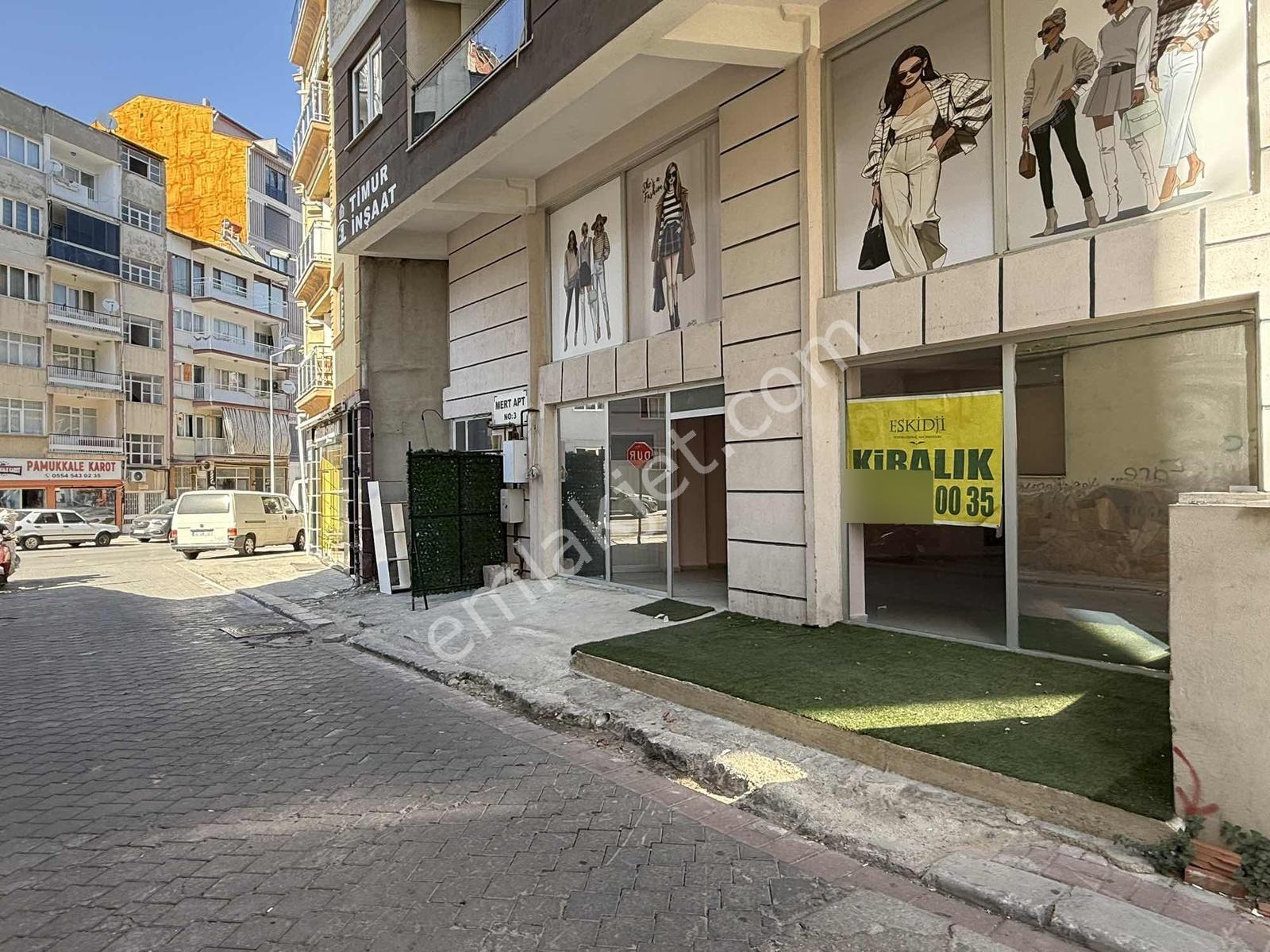 Binyapıdan İnönü Cad. Mevkii Kiralık İşyeri !!