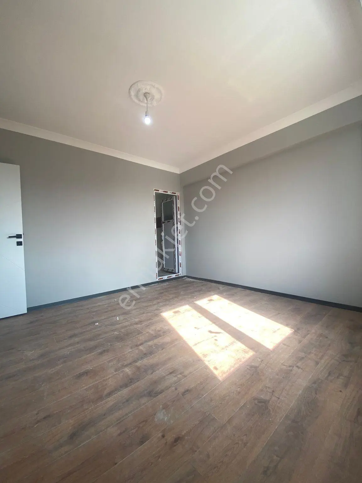 Serdaroğlun'dan Bağlık Mah Cadde Cephe 3+1 120 Metre Daire - Görsel 16