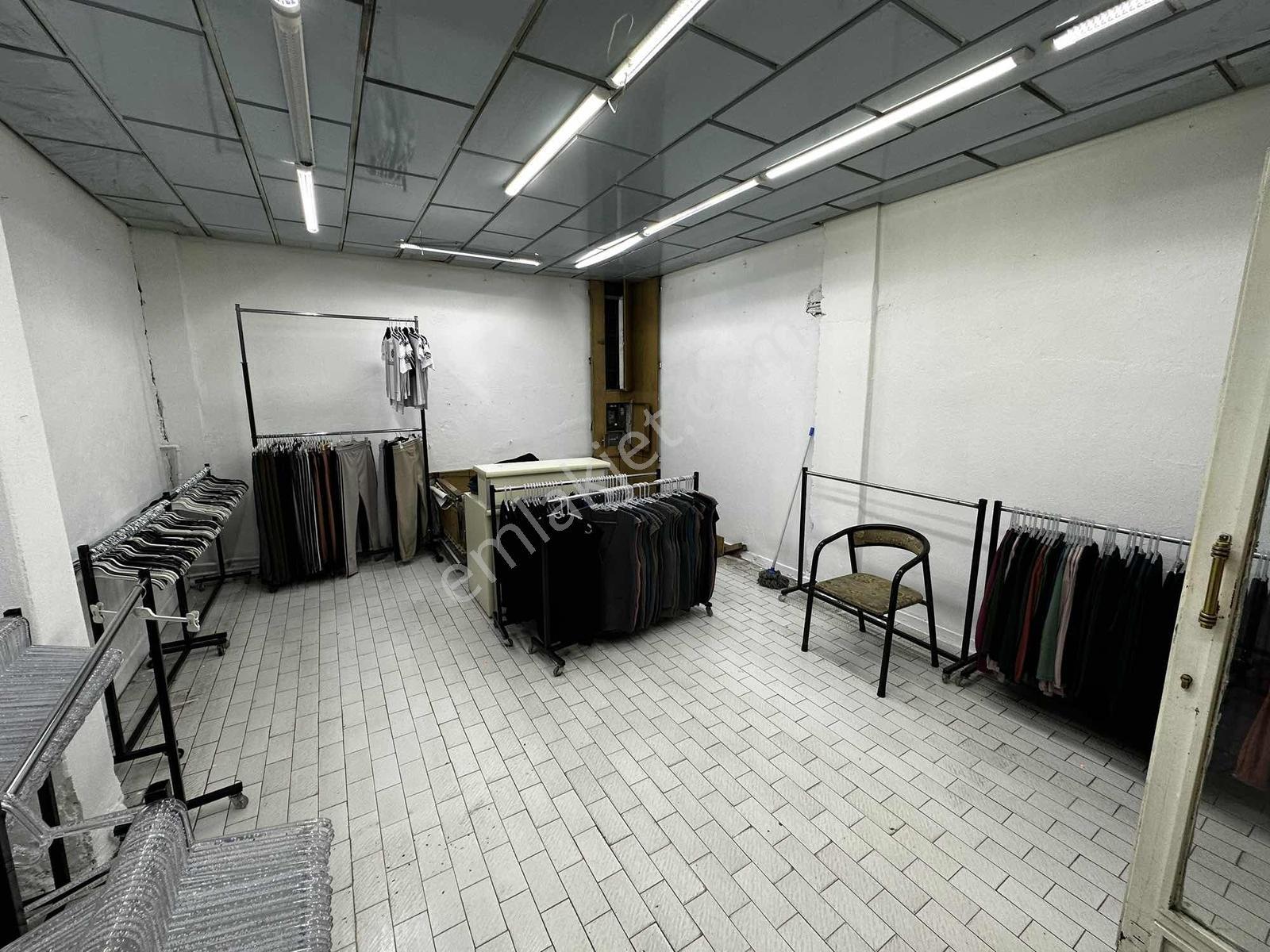 Asrın Emlak'tan Arı Sitesinde 70 M² Satılık Dükkan - Mağaza - Görsel 8