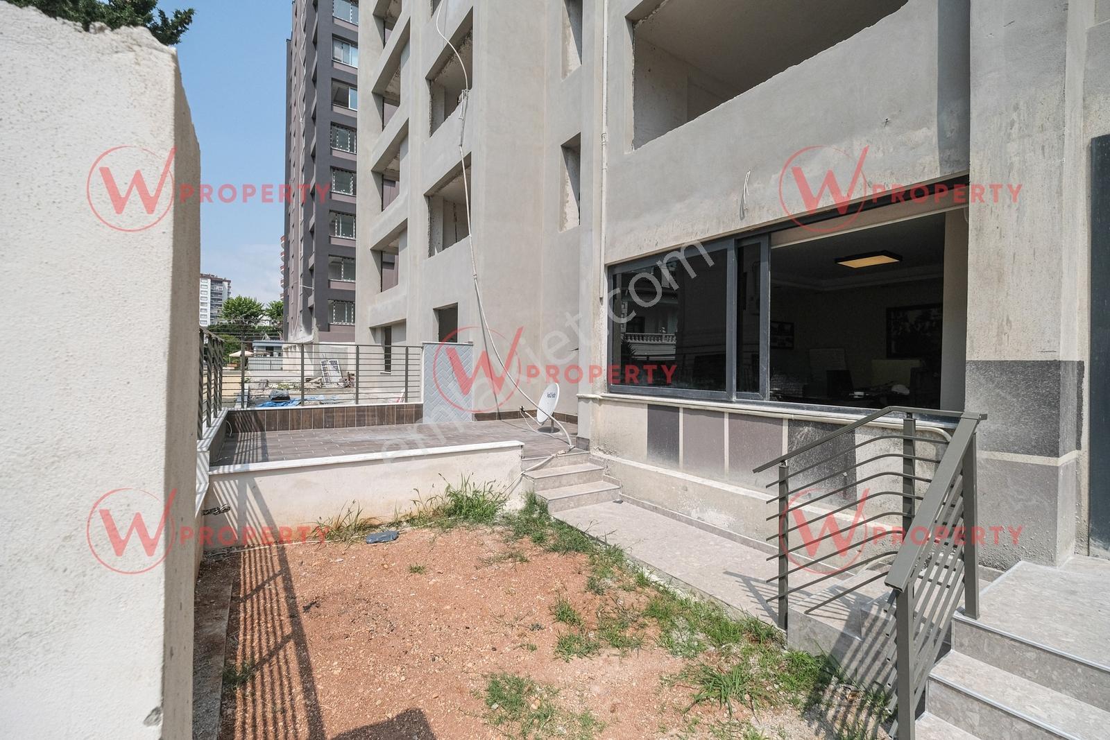 W Property'den İş Kollarına Uygun Bahçe Teraslı Modern İşyeri - Görsel 19