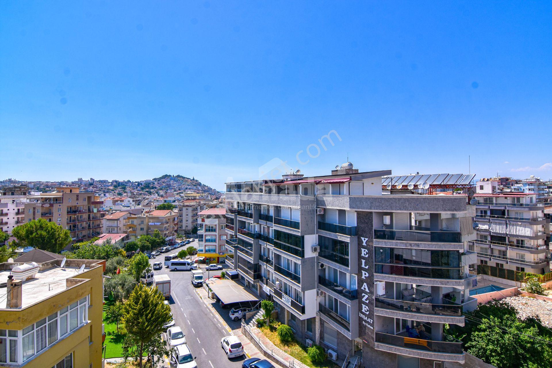 Kuşadası Merkez'de 3+1 Satılık Fırsat Daire - Görsel 12
