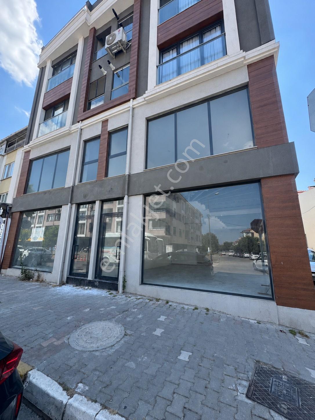 Plevnede Cadde Üzerinde 200 M² 2 Katlı Kiralık Prestijli İş Yeri - Görsel 4