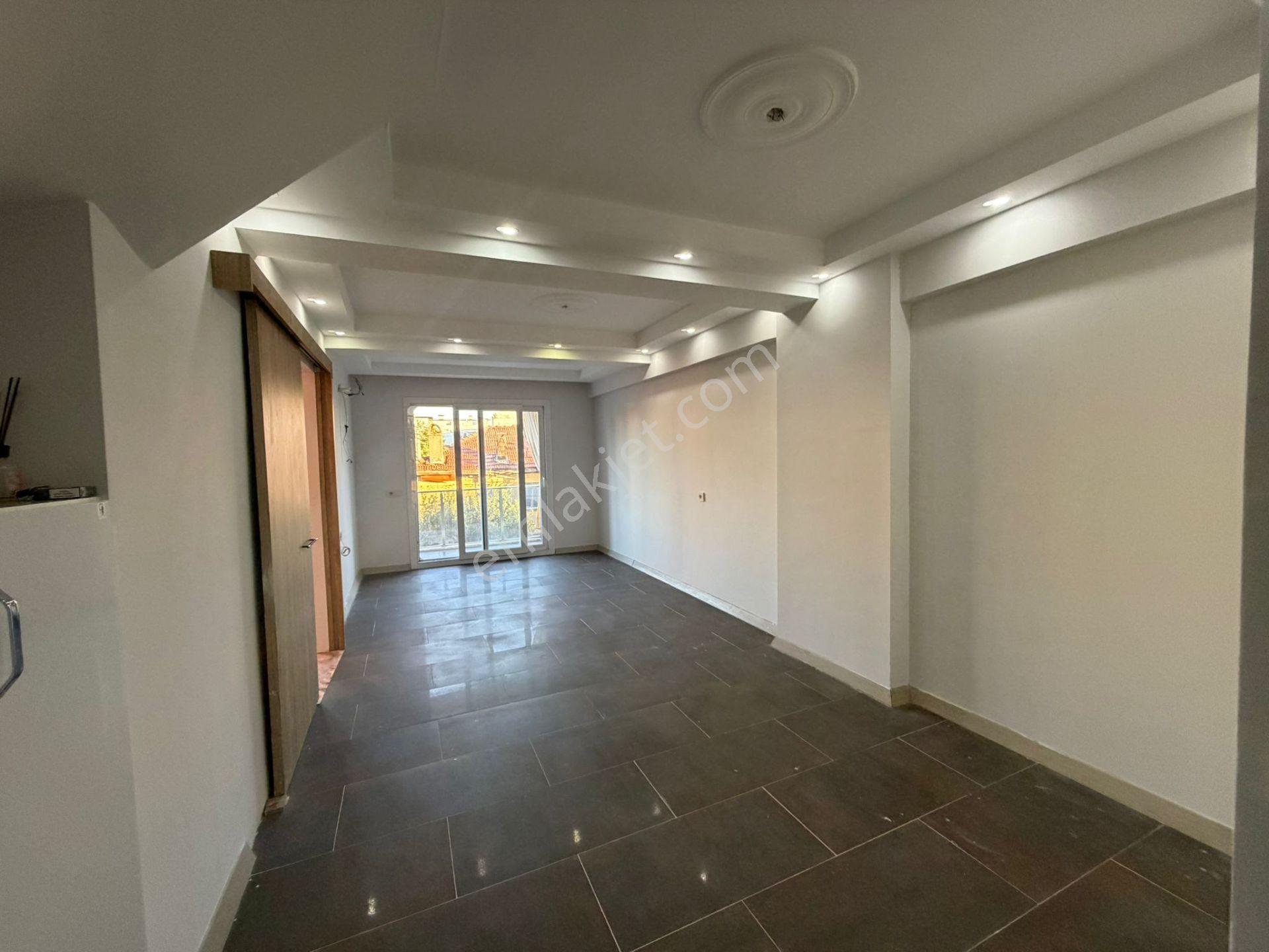Tombul Emlaktan Karaçay Mahallesinde 3+1 Kiralık Daire - Görsel 5
