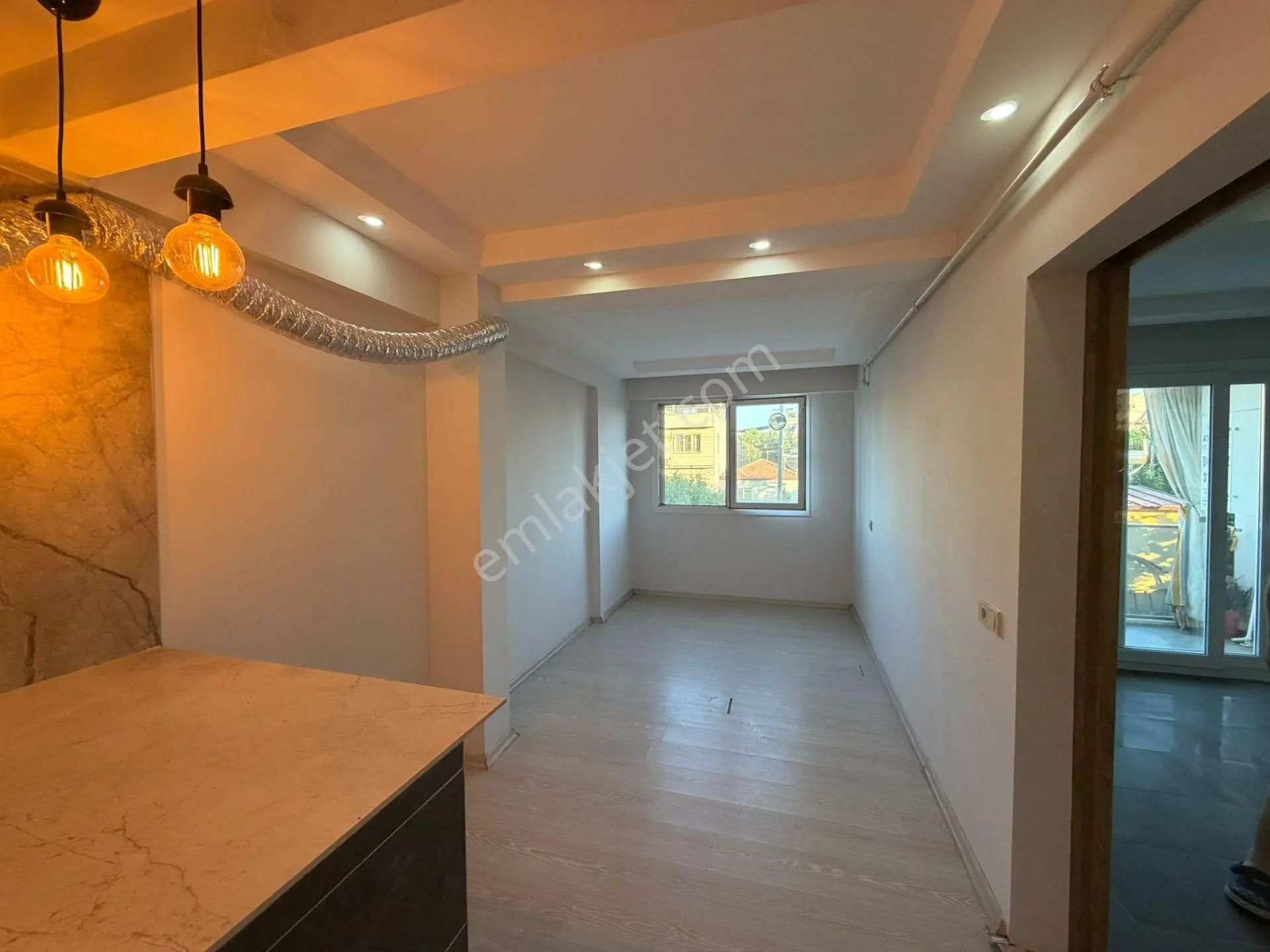 Tombul Emlaktan Karaçay Mahallesinde 3+1 Kiralık Daire