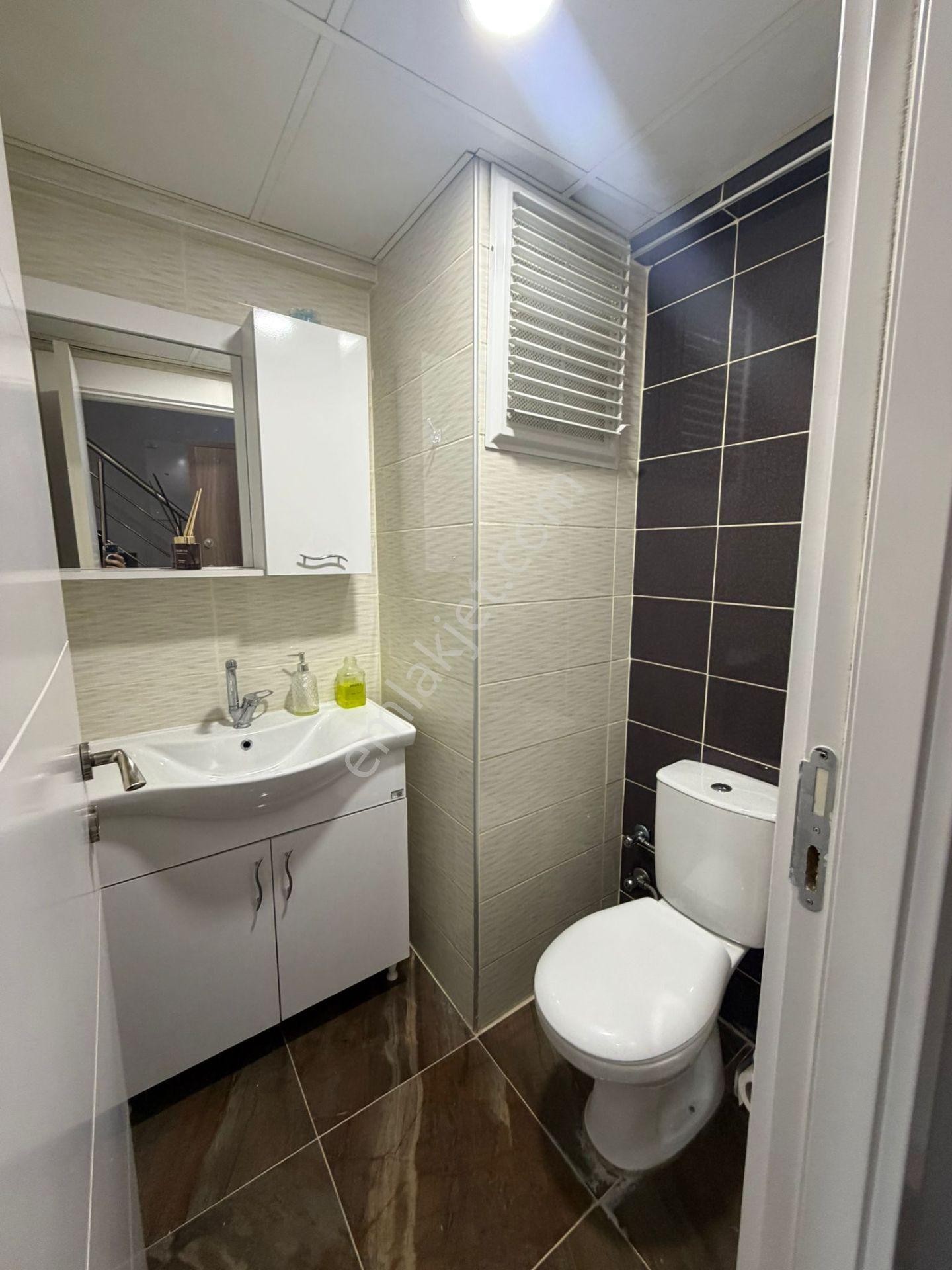 Tombul Emlaktan Karaçay Mahallesinde 3+1 Kiralık Daire - Görsel 7