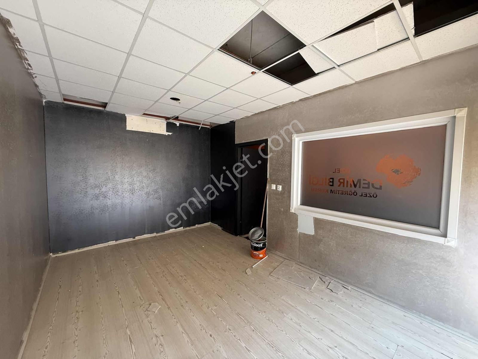 İzmir Yolu Üzerinde Karya Güçlü İş Merkezinde Kiralık İş Yeri - Görsel 27