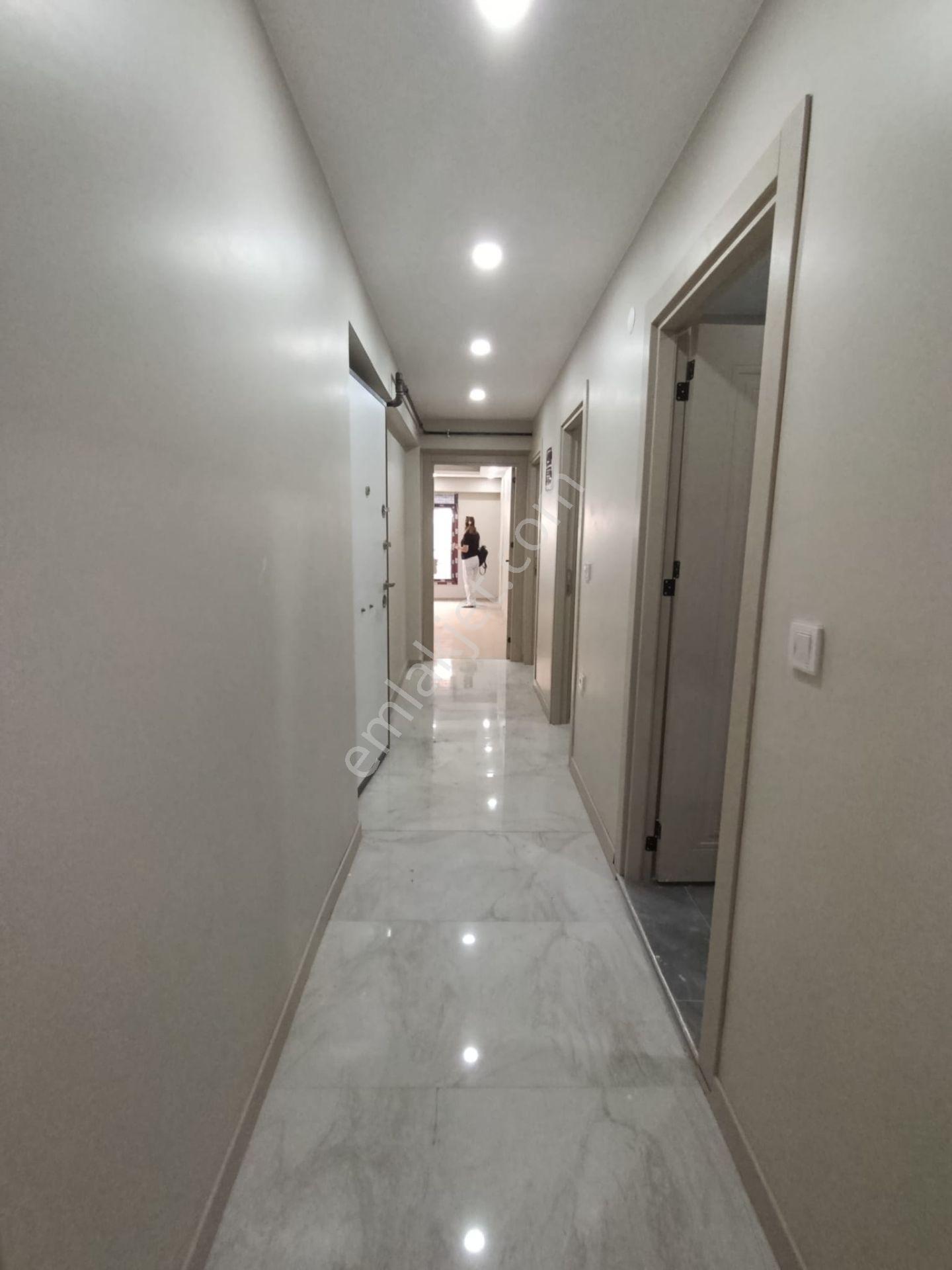 Bahçelievler Siyavuşpaşa Mahallesi Yeni Binada 1+1 Kiralık Daire - Görsel 3