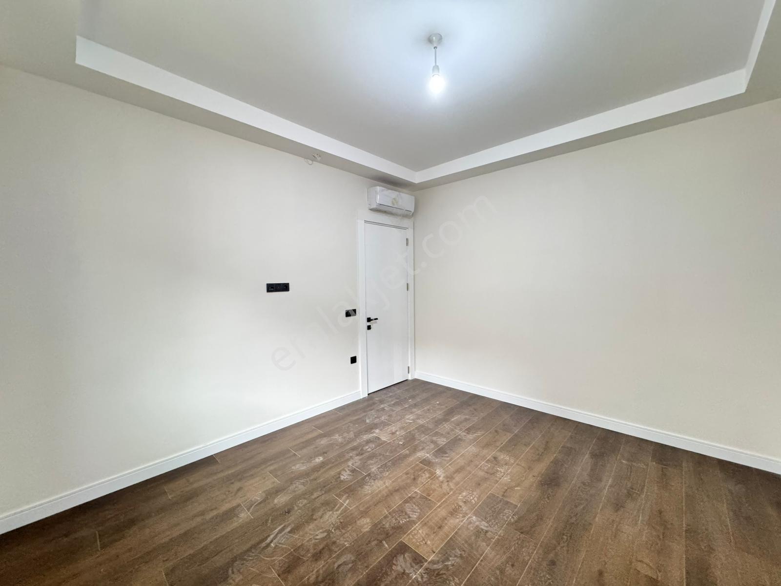 İçmeler'de Oturuma Hazır K.otoparklı 3+1 Kiralık Daire - Görsel 19