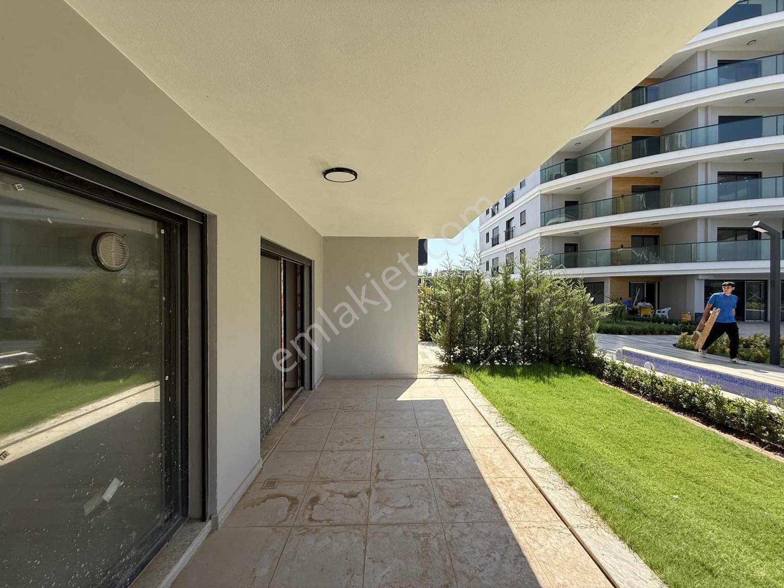 Remax Pin'den Lotus Country'de Satılık 2+1 Bahçe Katı Daire - Görsel 16