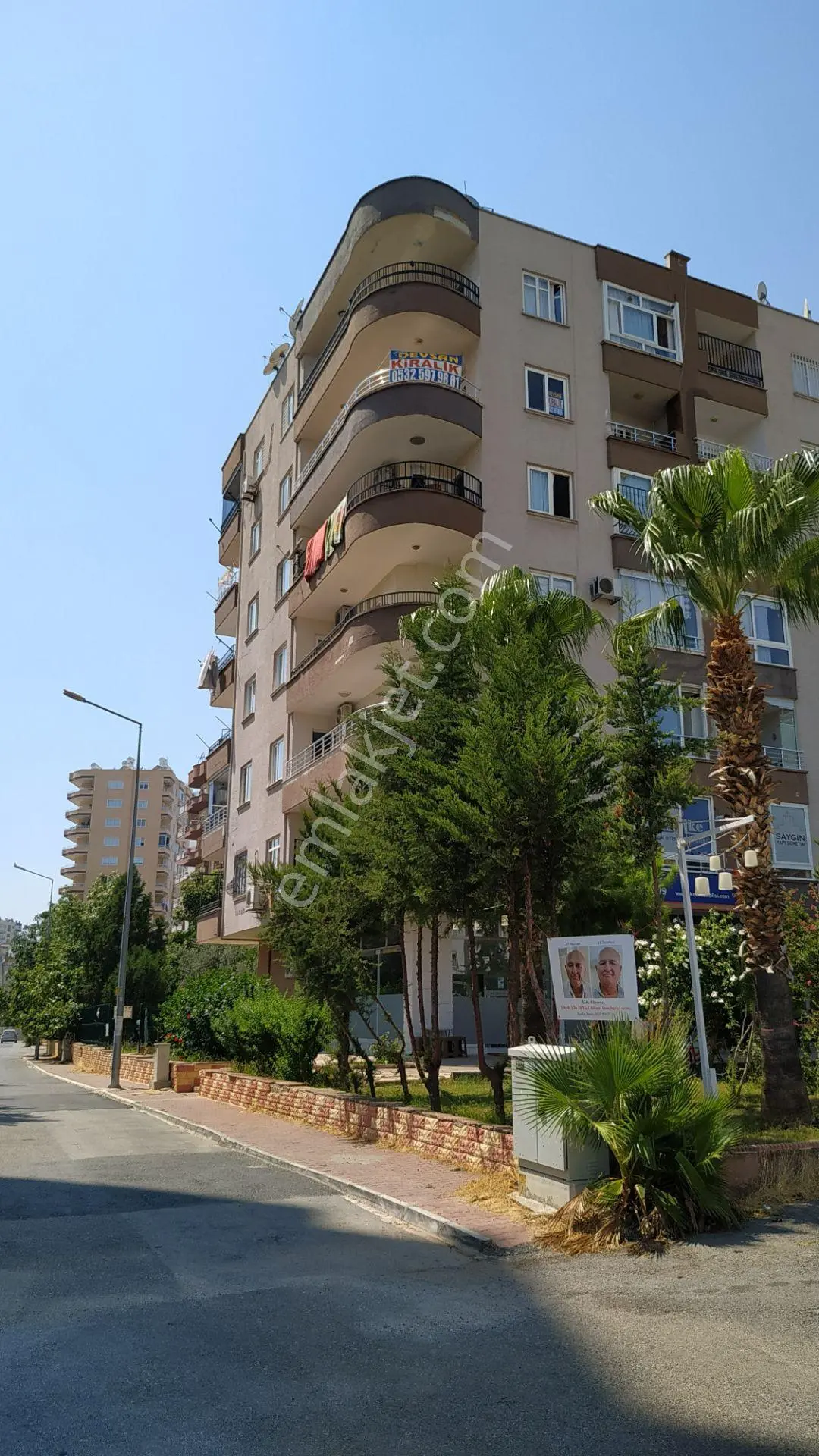 Hürriyet Mahallesi'nde 4+1 Geniş Balkonlu Satılık Daire - Görsel 3