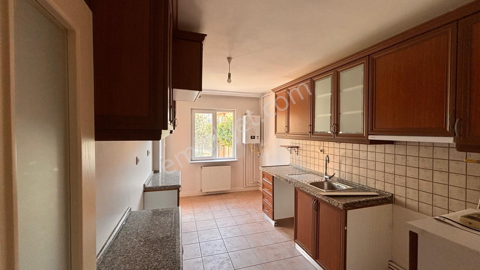 Barış Mahallesi Kalfa Apartmanı Arakat Kombili Daire - Görsel 23