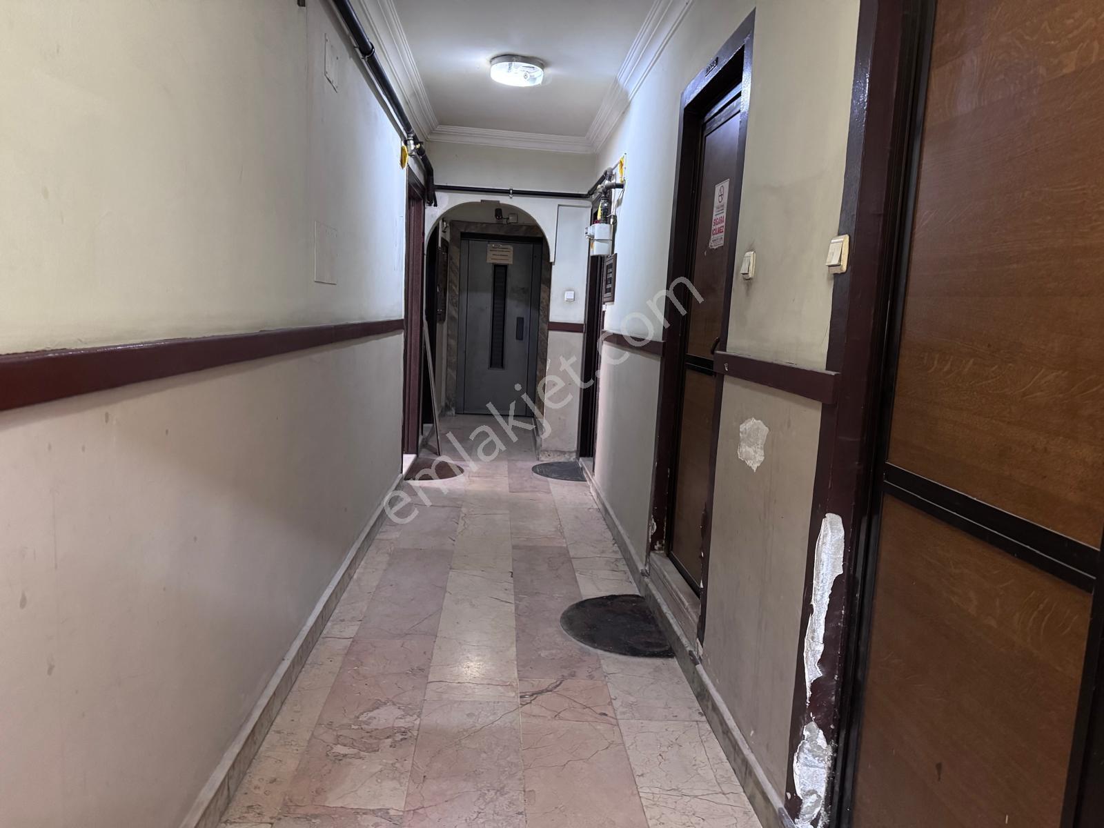 Remax Area Dan Cadde Üzeri Adliye Yanında Kiralık Büro, Ofis - Görsel 4