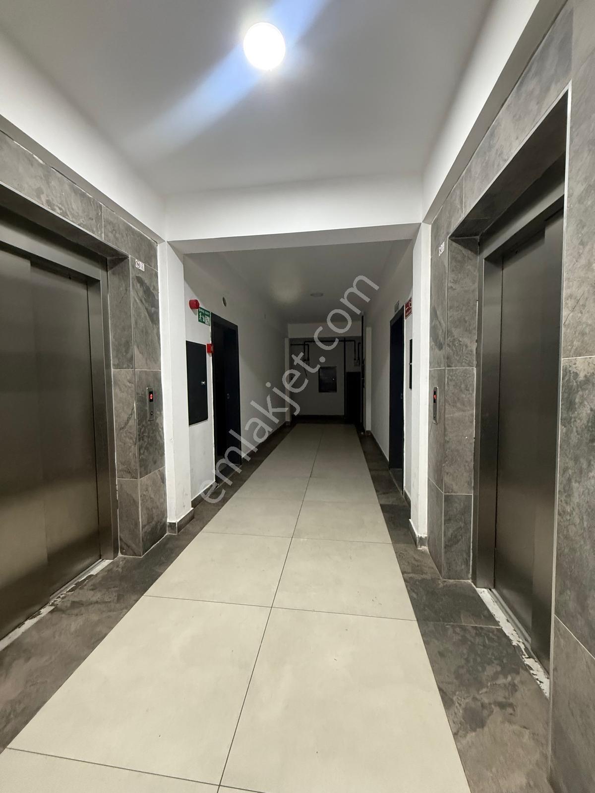 Incom Lıne Gayrimenkul Satıyor 3.5+1 Viapoint Yanı Lüxs Daire - Görsel 22