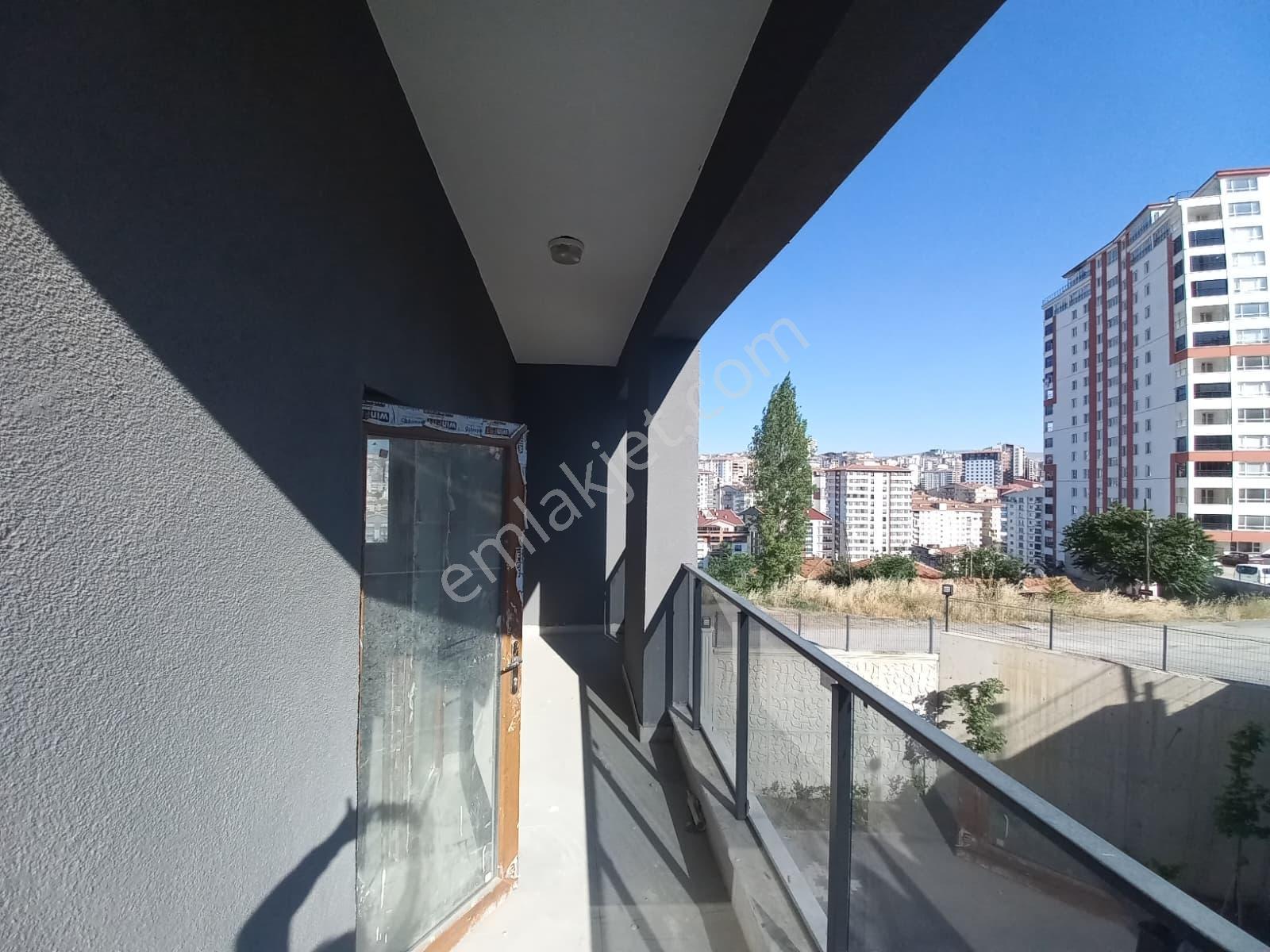 Fahri Korutürkte Park Valley Towersda Satılık 4+1 Daire - Görsel 26