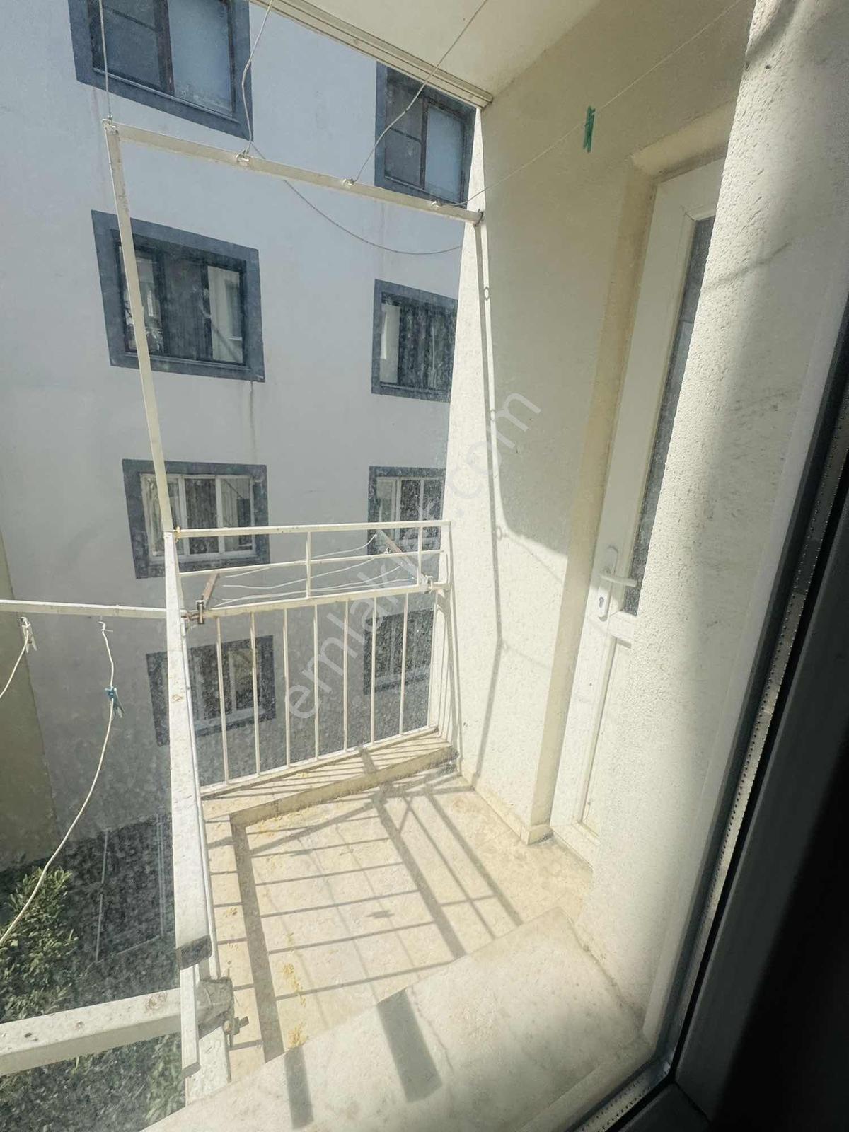 Manisa Şehzadeler Göktaşlı Mahallesinde 2+1 Arakat - Görsel 13