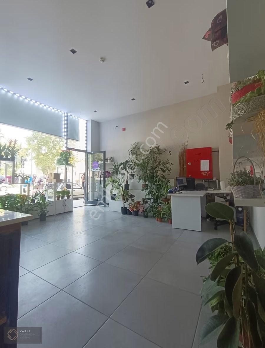Bursa Yıldırım Kasım Önadım Bulvarı Cepheli Kiralık Dükkan - Görsel 10