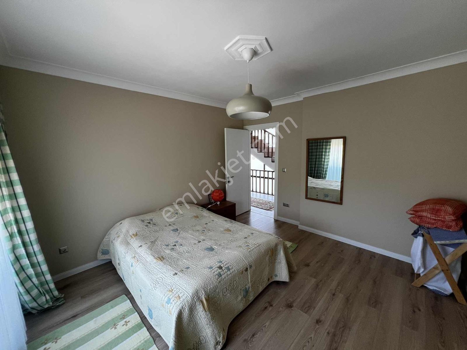 Remax Anka'dan Karacaköy'de Kiralık Deniz Manzaralı 3 Katlı Ev - Görsel 24