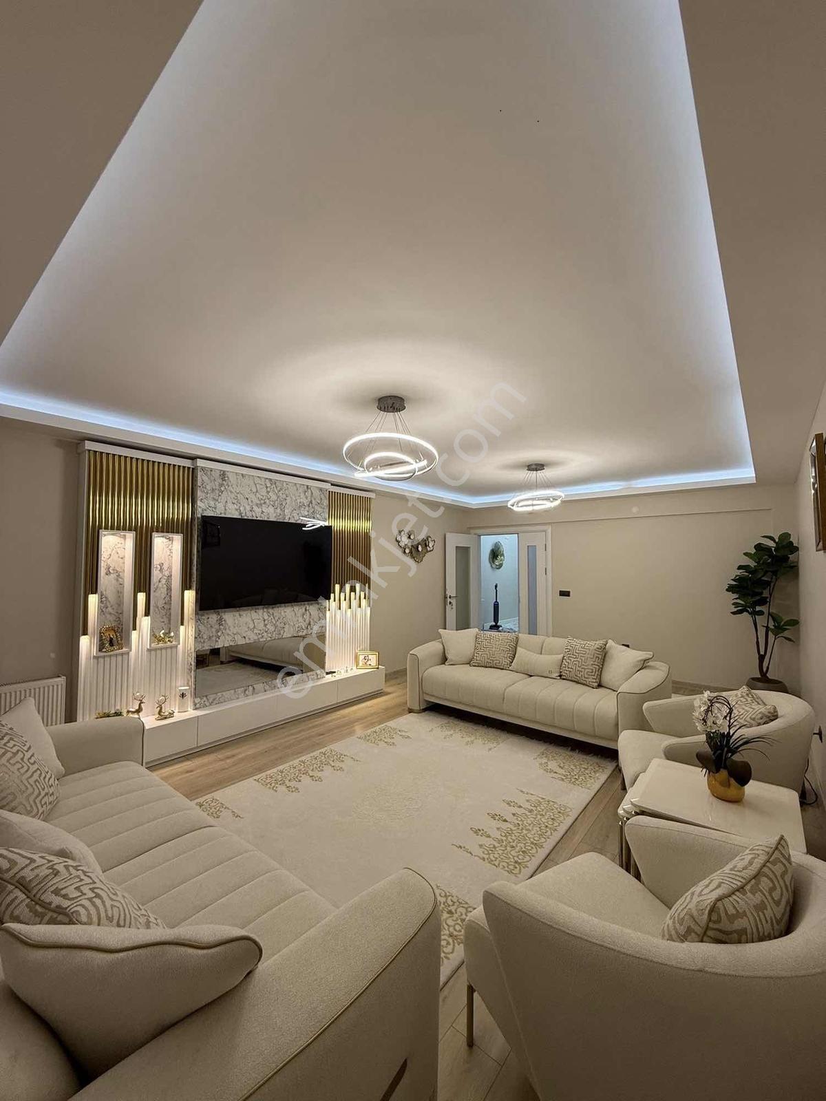 Ayyıldız'da Panoramik Manzaralı Ferah Son Katta Lüx 4+1 Daire - Görsel 6