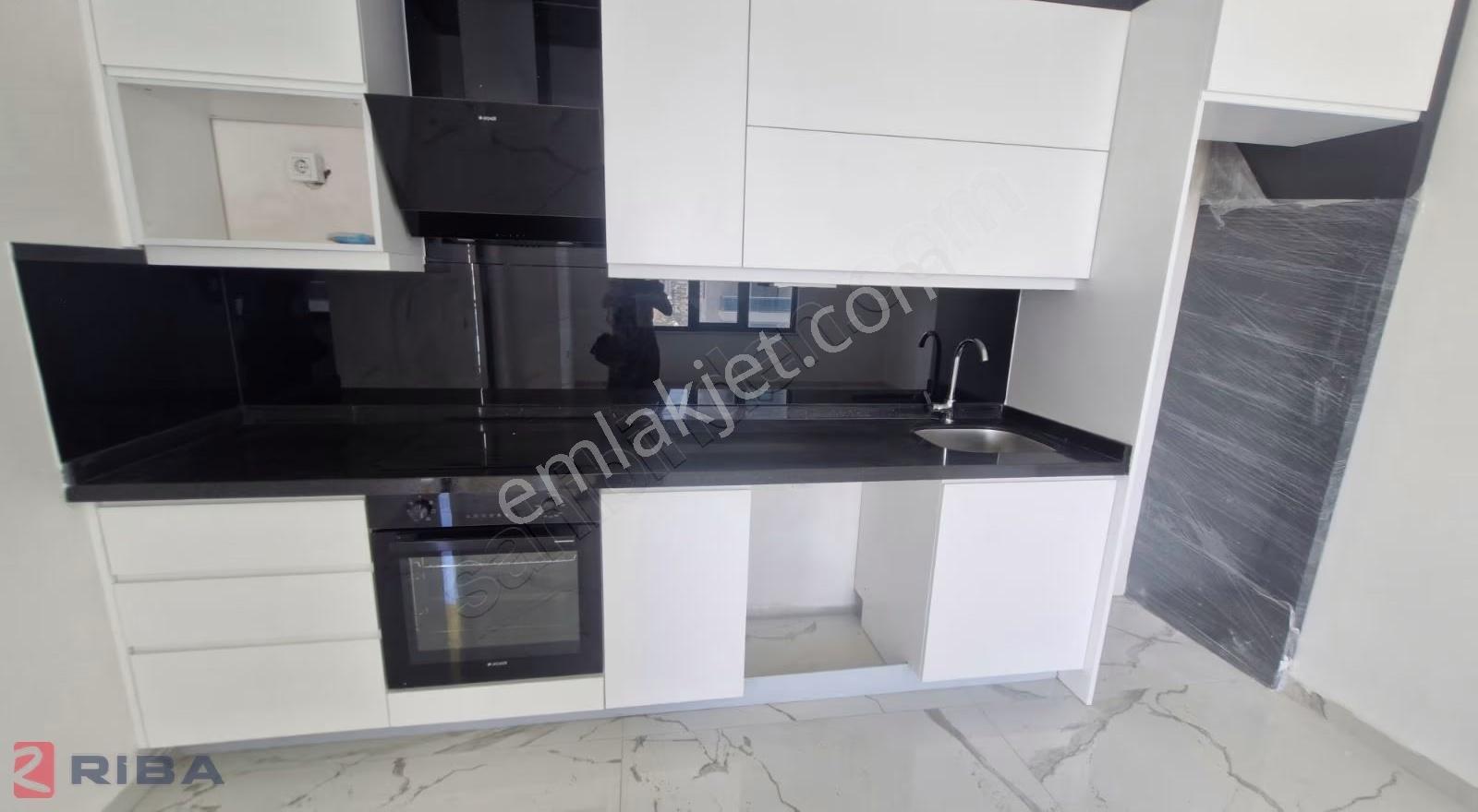 Lüks Konsept Tatil Sitesinde Geniş M2 3 Cepheli Daire - Görsel 2