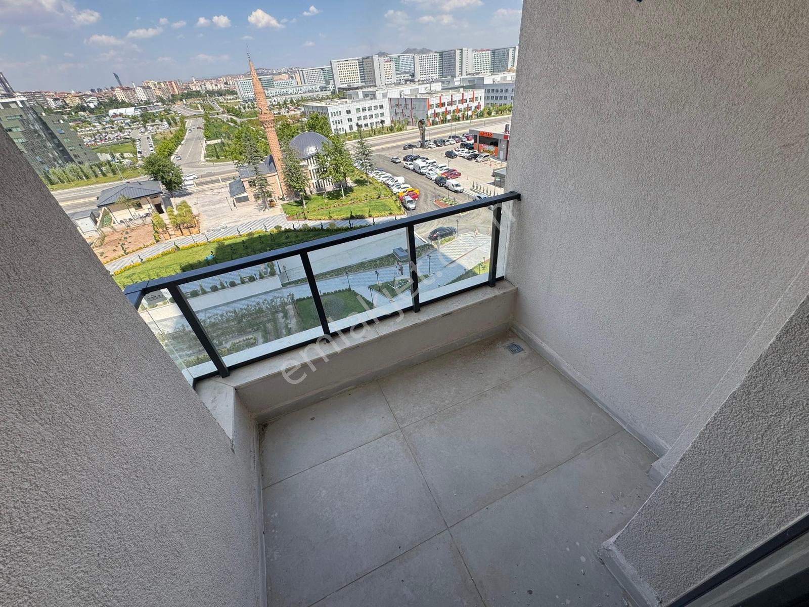 Adres Ankara'da Ultra Lüx Oturuma Hazır Geniş 3+1 Kiralık Daire - Görsel 10