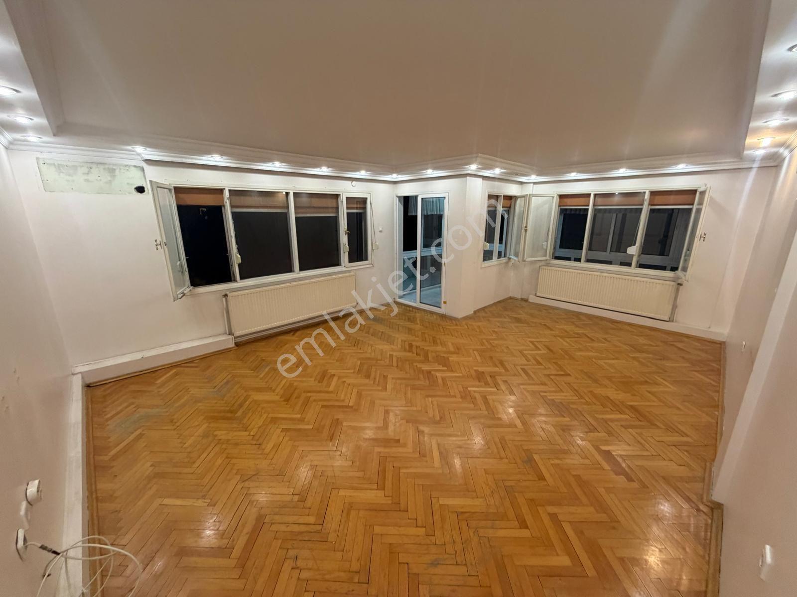 Göztepe Metro İzmir Katip Çelebi Hastanesi Otoparklı Arakat Kiralık Daire 3+1 - Görsel 5