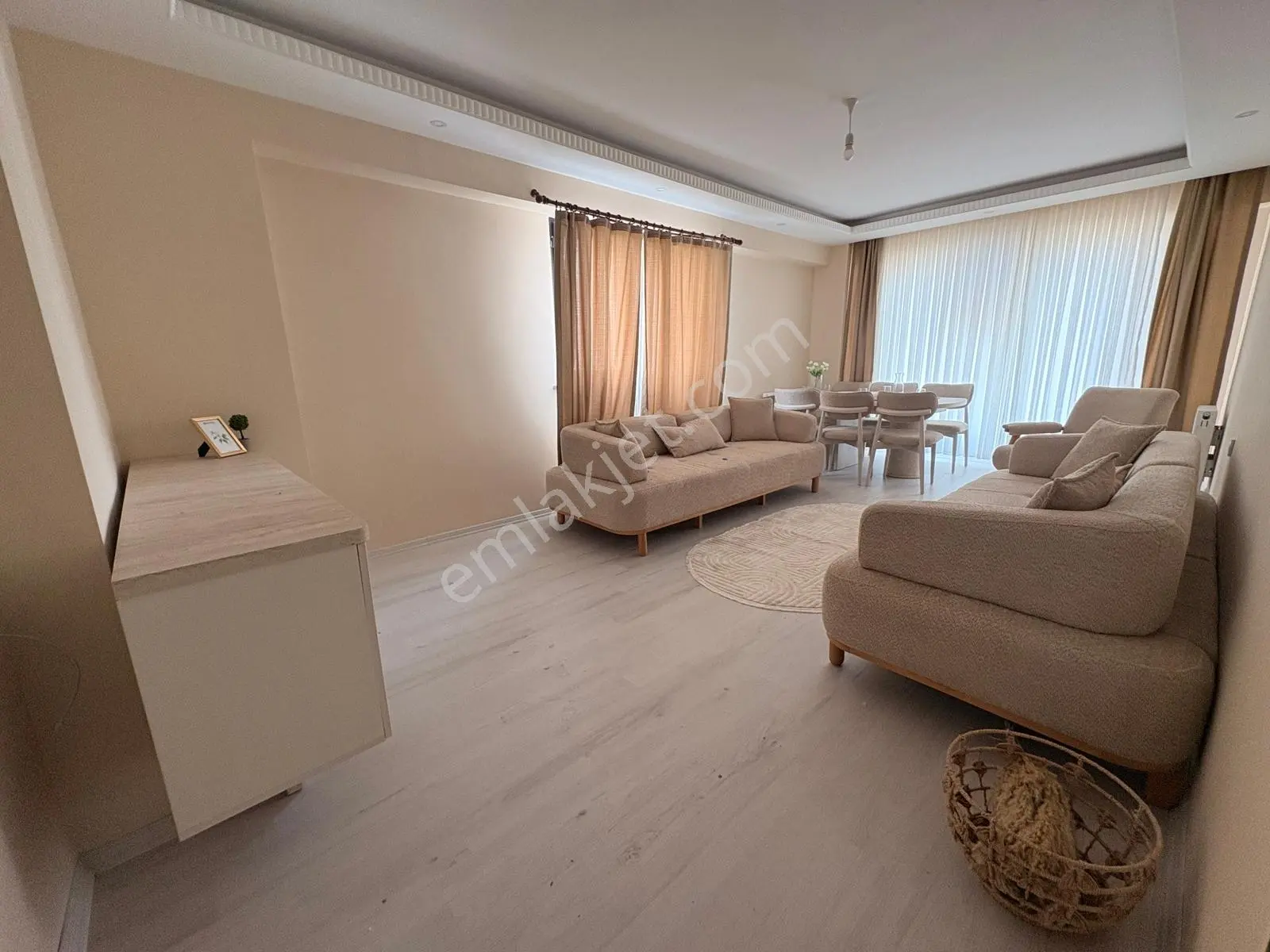 Vefa Group İnşaat'tan Sitesinde Satılık Köşe Daire Takasa Uygun