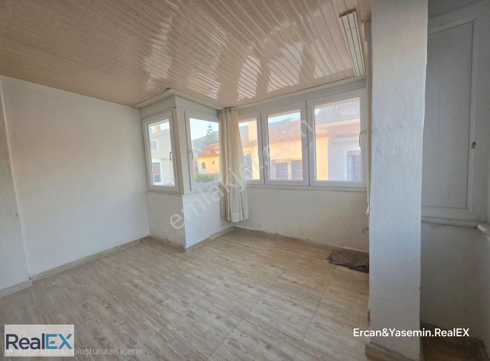 Denize 100 Mt Mesafesiyle Kiralık 3+1 Villa - Görsel 8